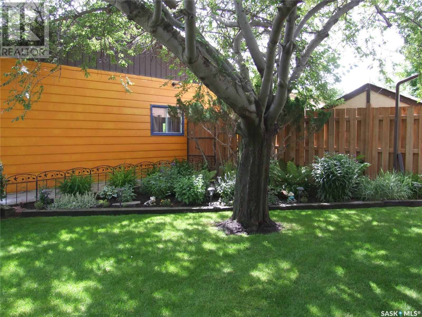 












318 Barsness BAY

,
Richmound,




Saskatchewan
S0N2E0

