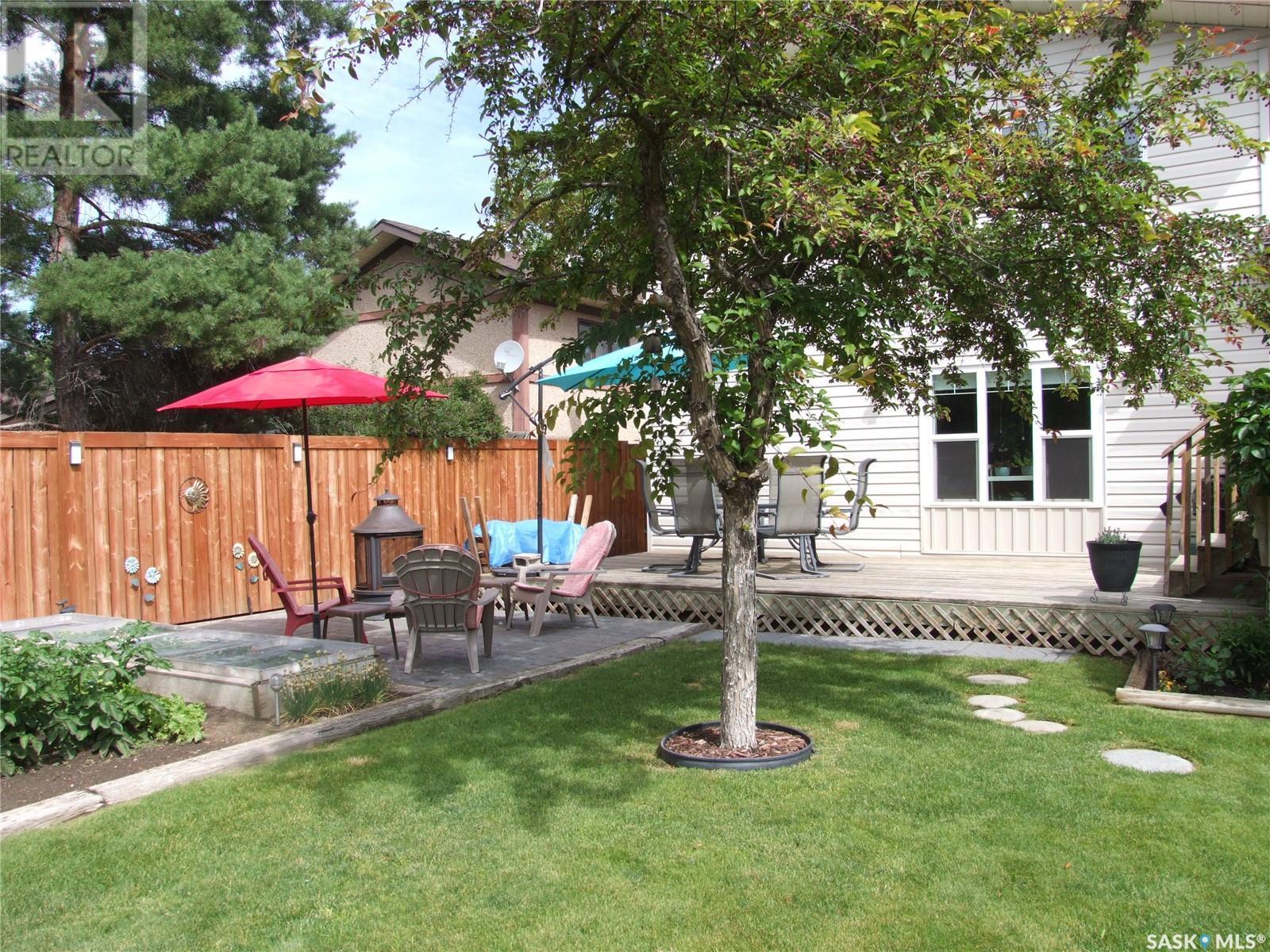 












318 Barsness BAY

,
Richmound,




Saskatchewan
S0N2E0

