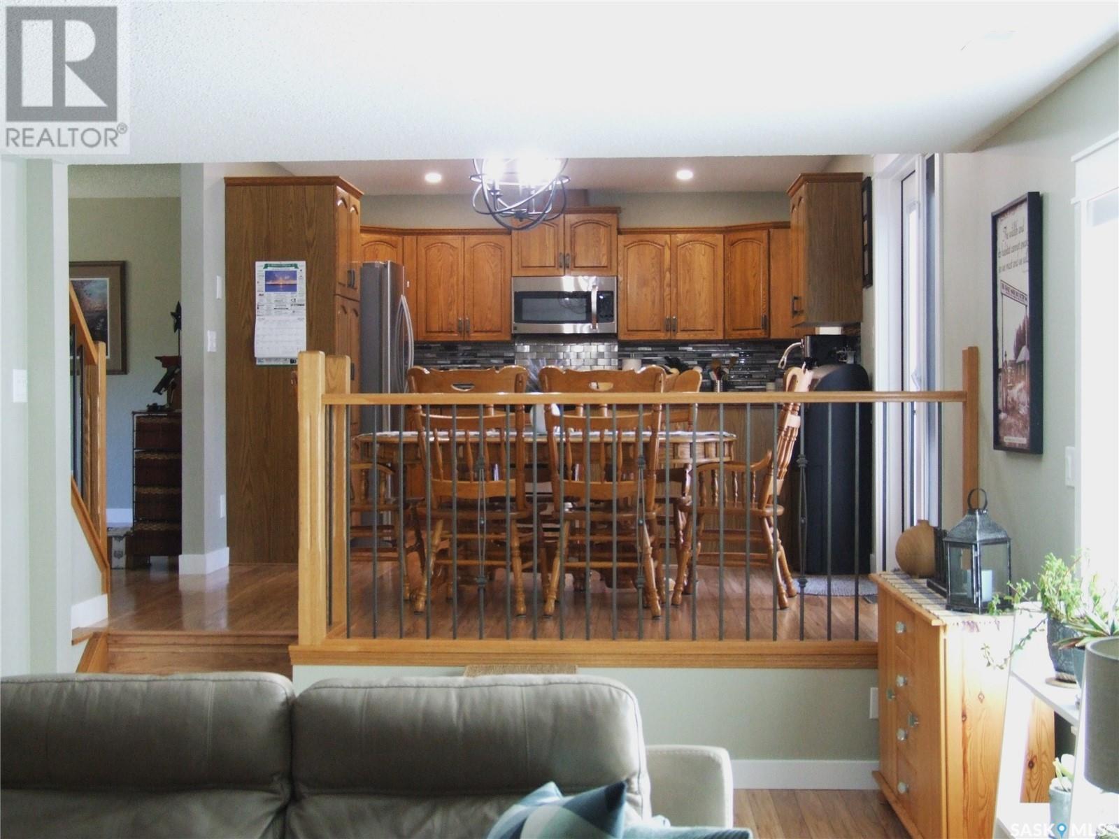 












318 Barsness BAY

,
Richmound,




Saskatchewan
S0N2E0

