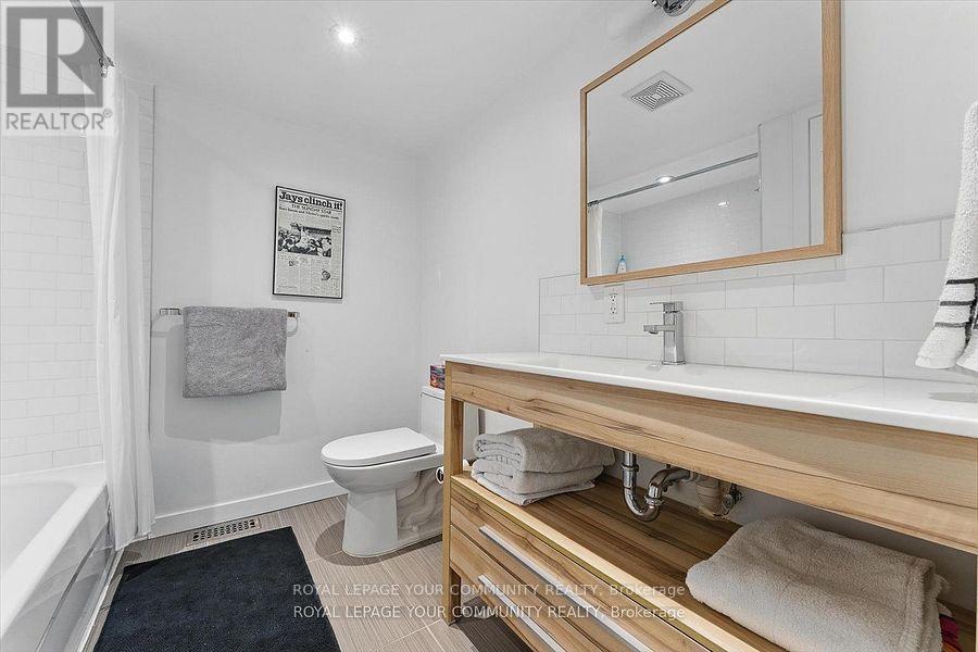 












99 NAIRN AVENUE

,
Toronto,




Ontario
M6E4G9


