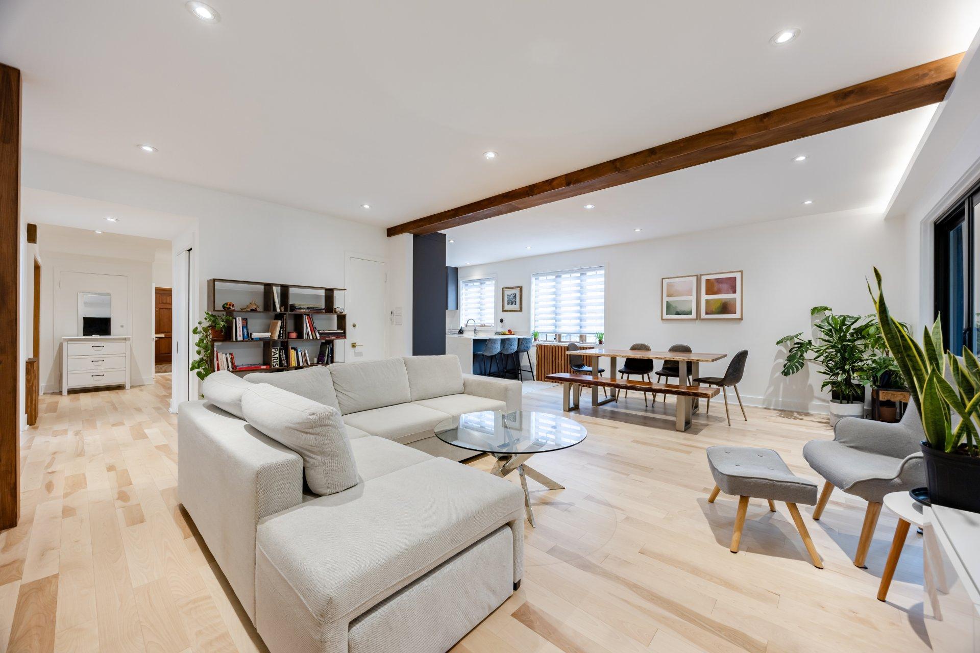 









5928

 - 5932


Av. McShane

,
Montréal (Côte-des-Neiges/Notre-Dame-de-Grâce),




QC
H3S2G3

