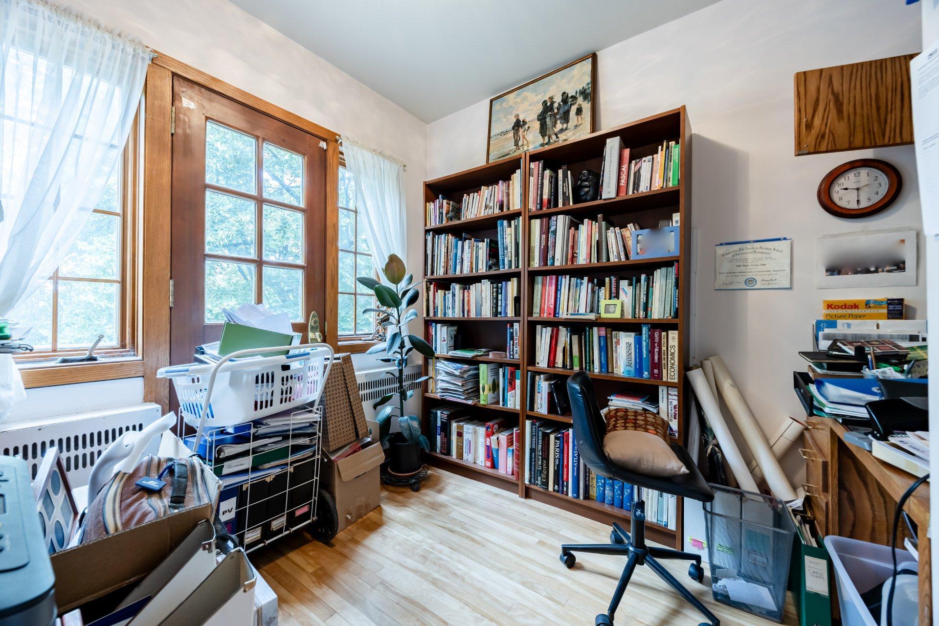 









5928

 - 5932


Av. McShane

,
Montréal (Côte-des-Neiges/Notre-Dame-de-Grâce),




QC
H3S2G3

