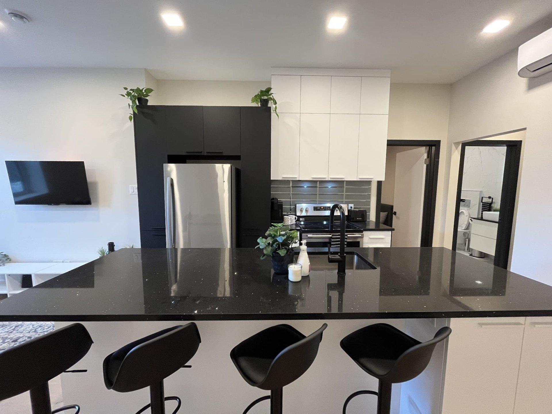 









4510


Av. du Parc

, 202,
Montréal (Le Plateau-Mont-Royal),




QC
H2V4E3

