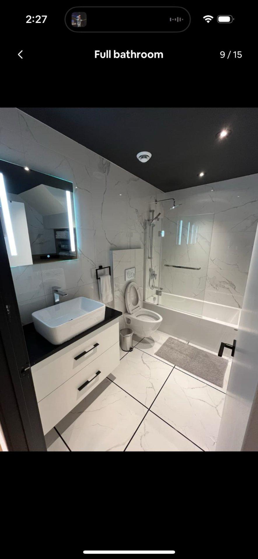 









4510


Av. du Parc

, 303,
Montréal (Le Plateau-Mont-Royal),




QC
H2V4E3

