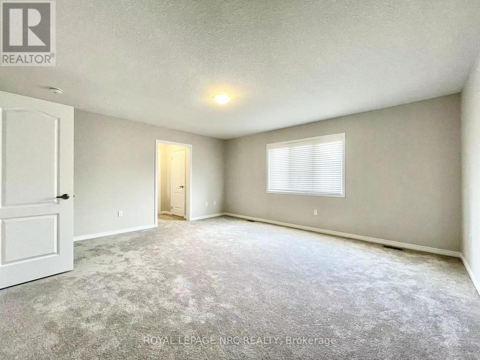 












7847 ODELL CRESCENT

,
Niagara Falls (Brown),




Ontario
L2H3R6

