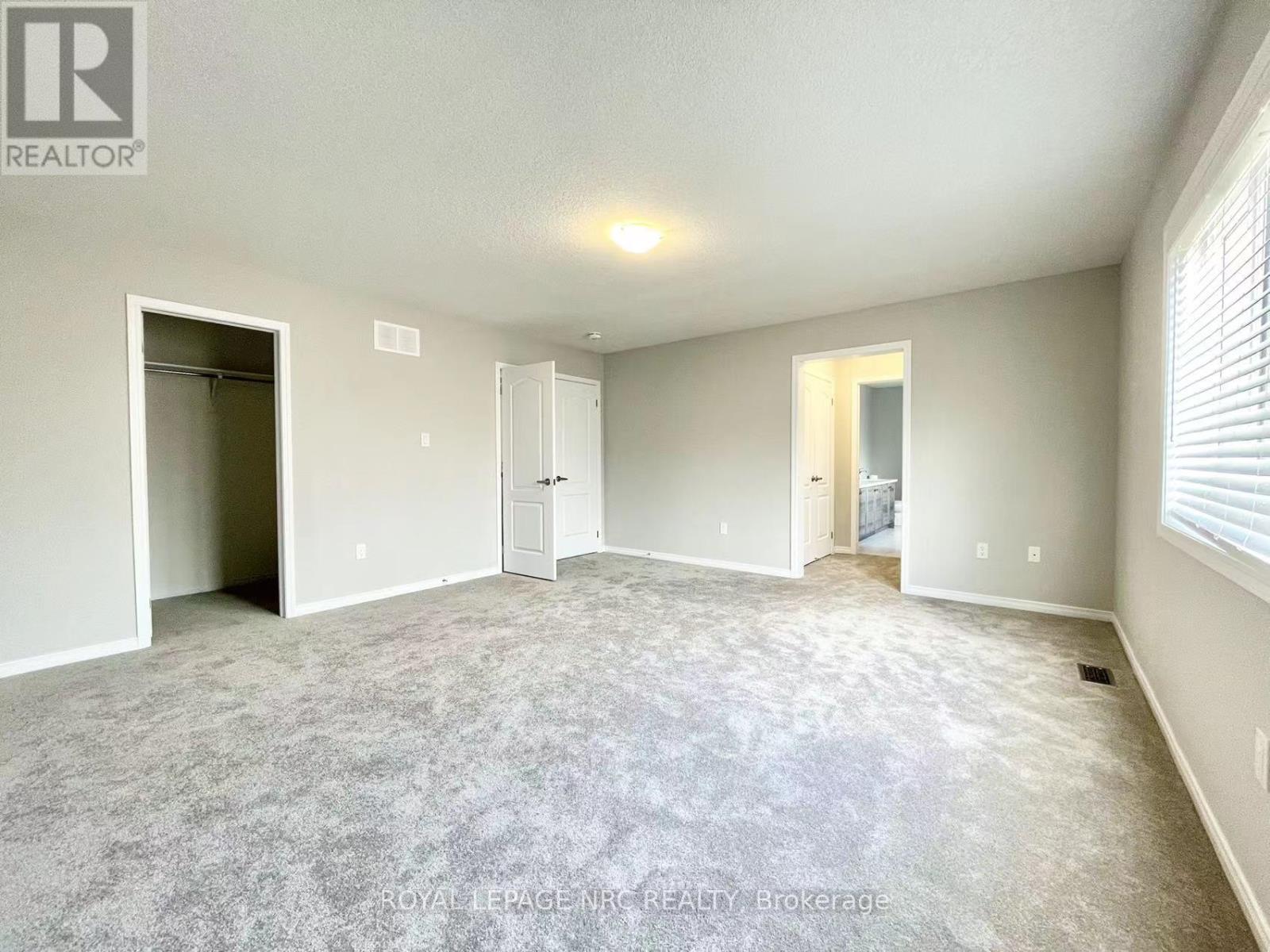












7847 ODELL CRESCENT

,
Niagara Falls (Brown),




Ontario
L2H3R6

