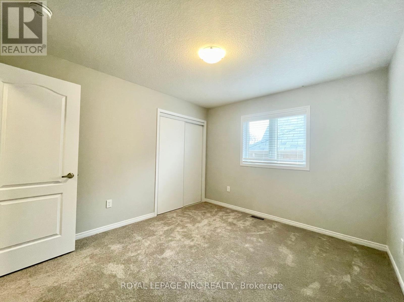 












7847 ODELL CRESCENT

,
Niagara Falls (Brown),




Ontario
L2H3R6

