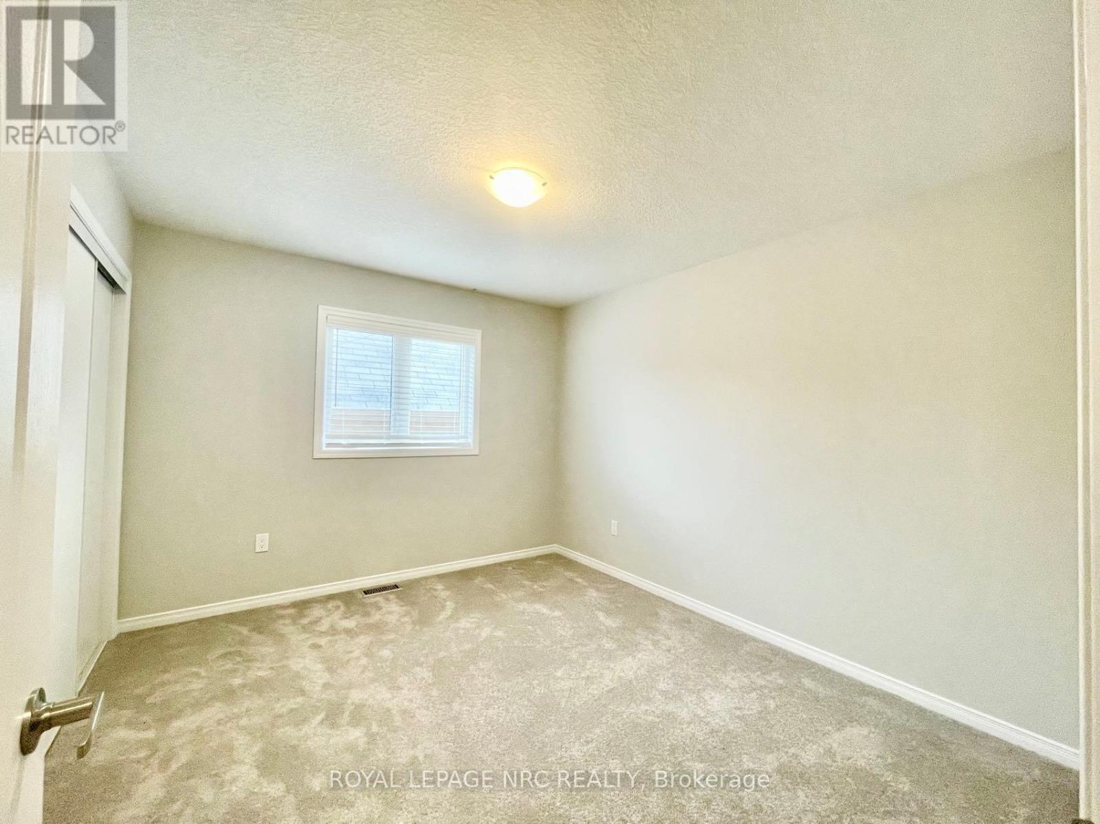 












7847 ODELL CRESCENT

,
Niagara Falls (Brown),




Ontario
L2H3R6

