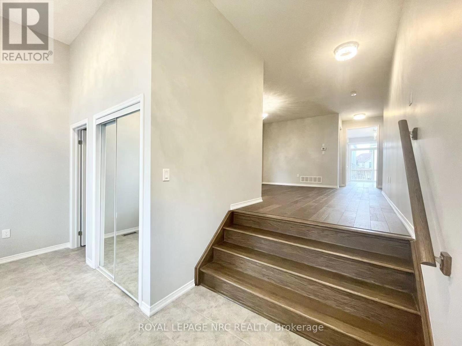 












7847 ODELL CRESCENT

,
Niagara Falls (Brown),




Ontario
L2H3R6

