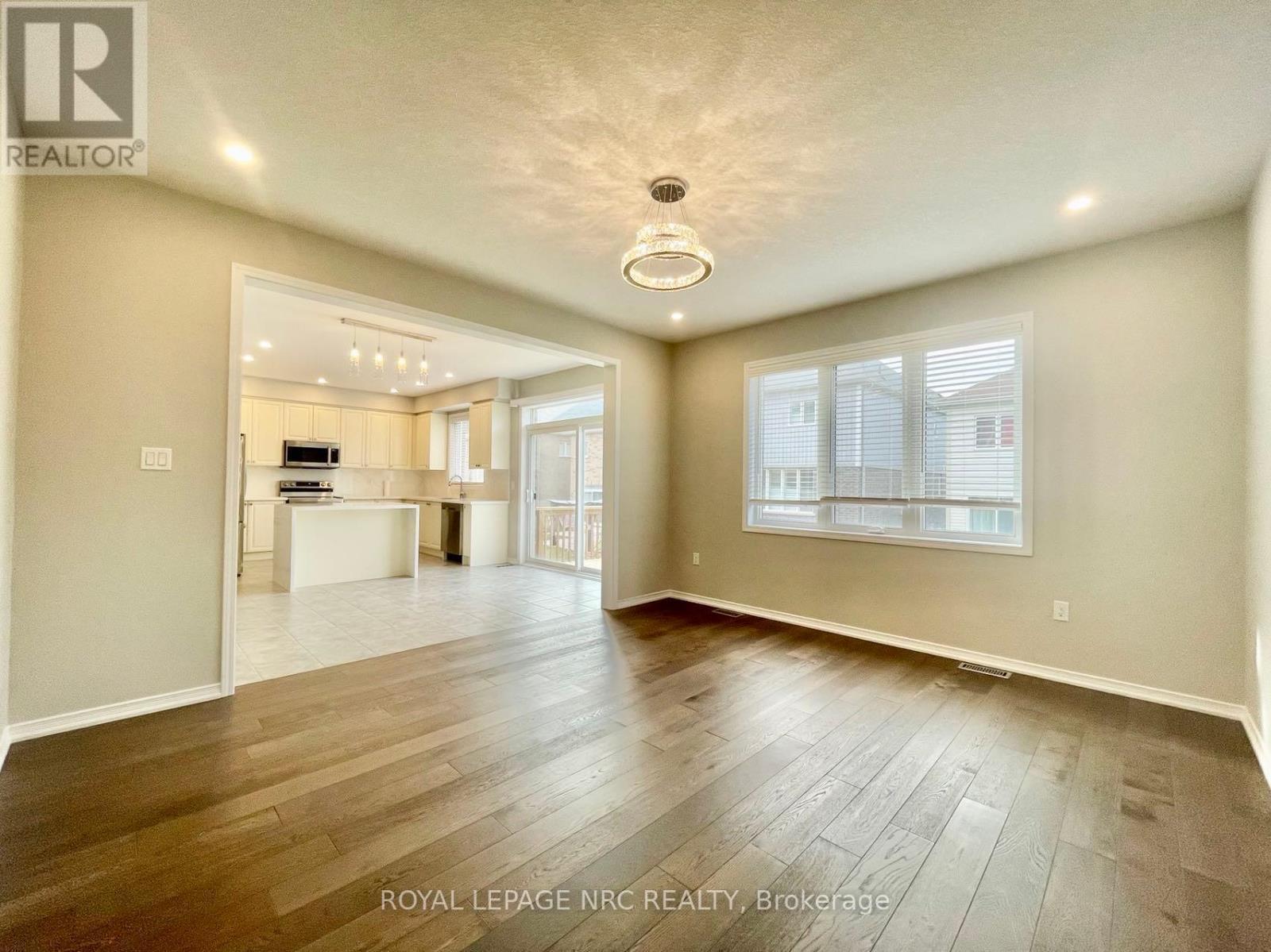 












7847 ODELL CRESCENT

,
Niagara Falls (Brown),




Ontario
L2H3R6

