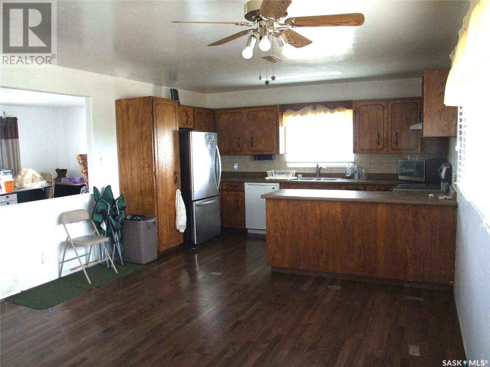 












Fitzpatrick Acreage

,
Eatonia,




Saskatchewan
S0L0Y0

