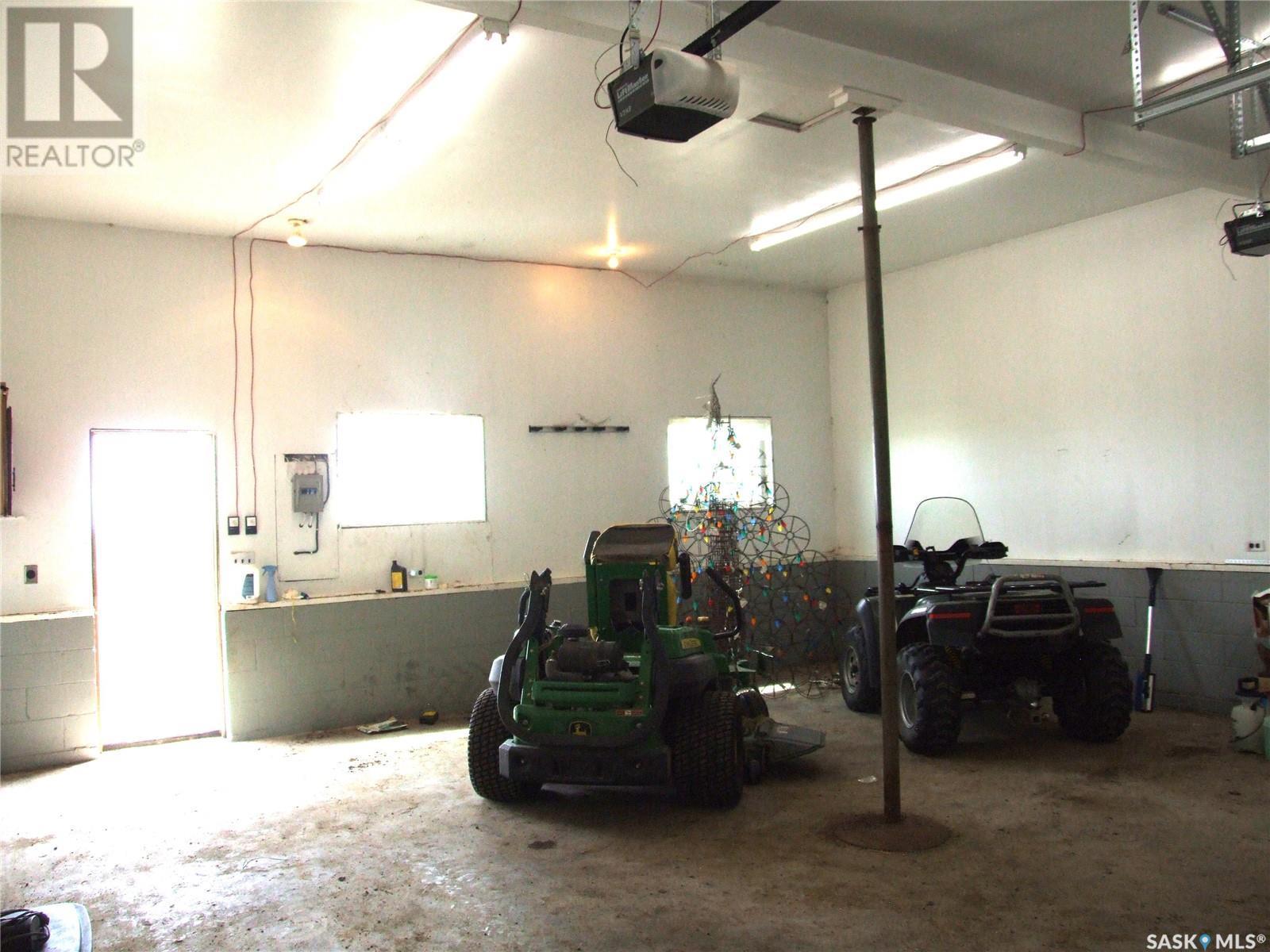 












Fitzpatrick Acreage

,
Eatonia,




Saskatchewan
S0L0Y0

