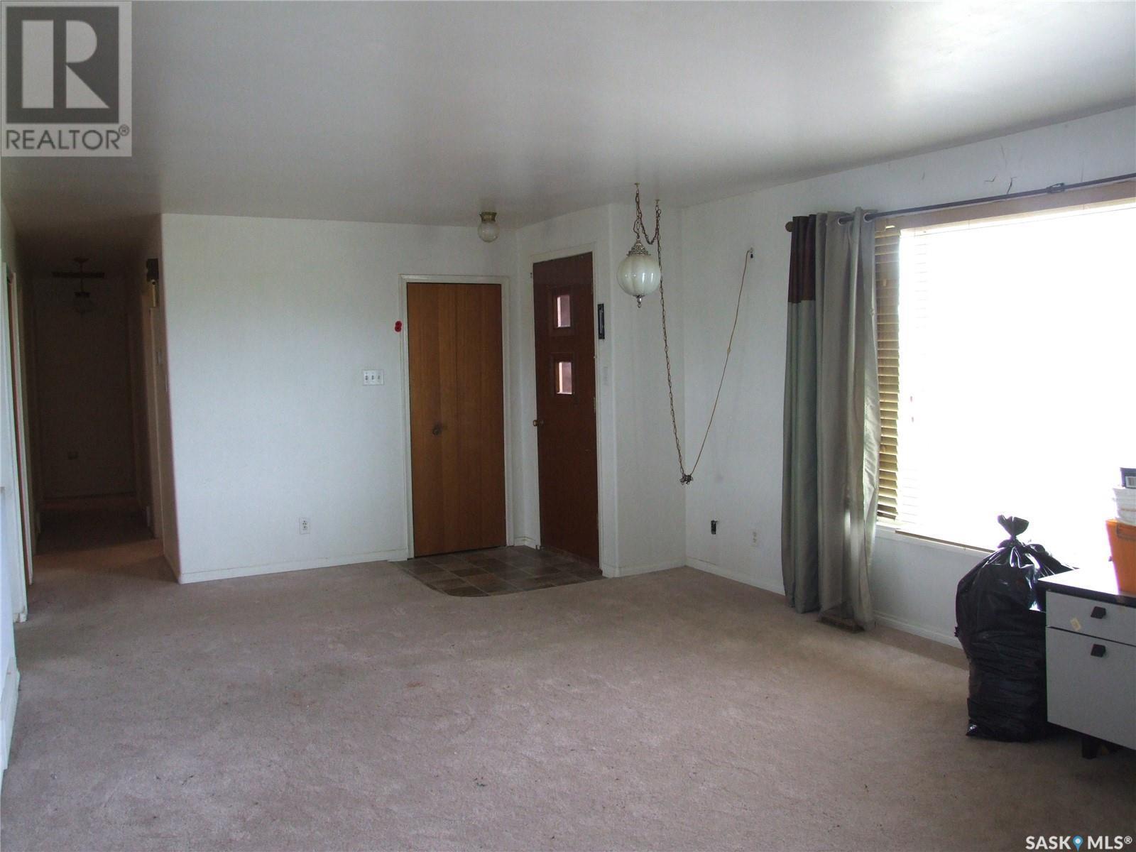 












Fitzpatrick Acreage

,
Eatonia,




Saskatchewan
S0L0Y0

