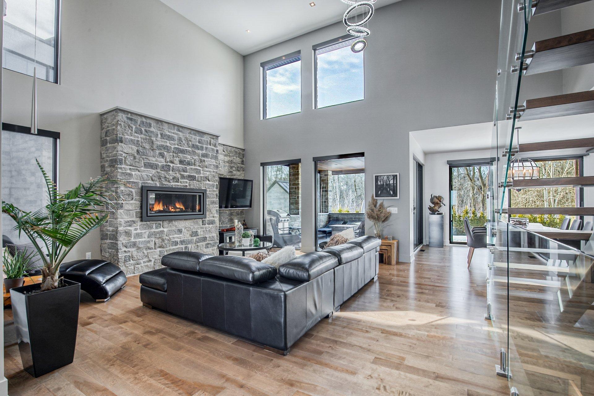 









248


Rue de l'Aigle

,
Carignan,




QC
J3L7C3

