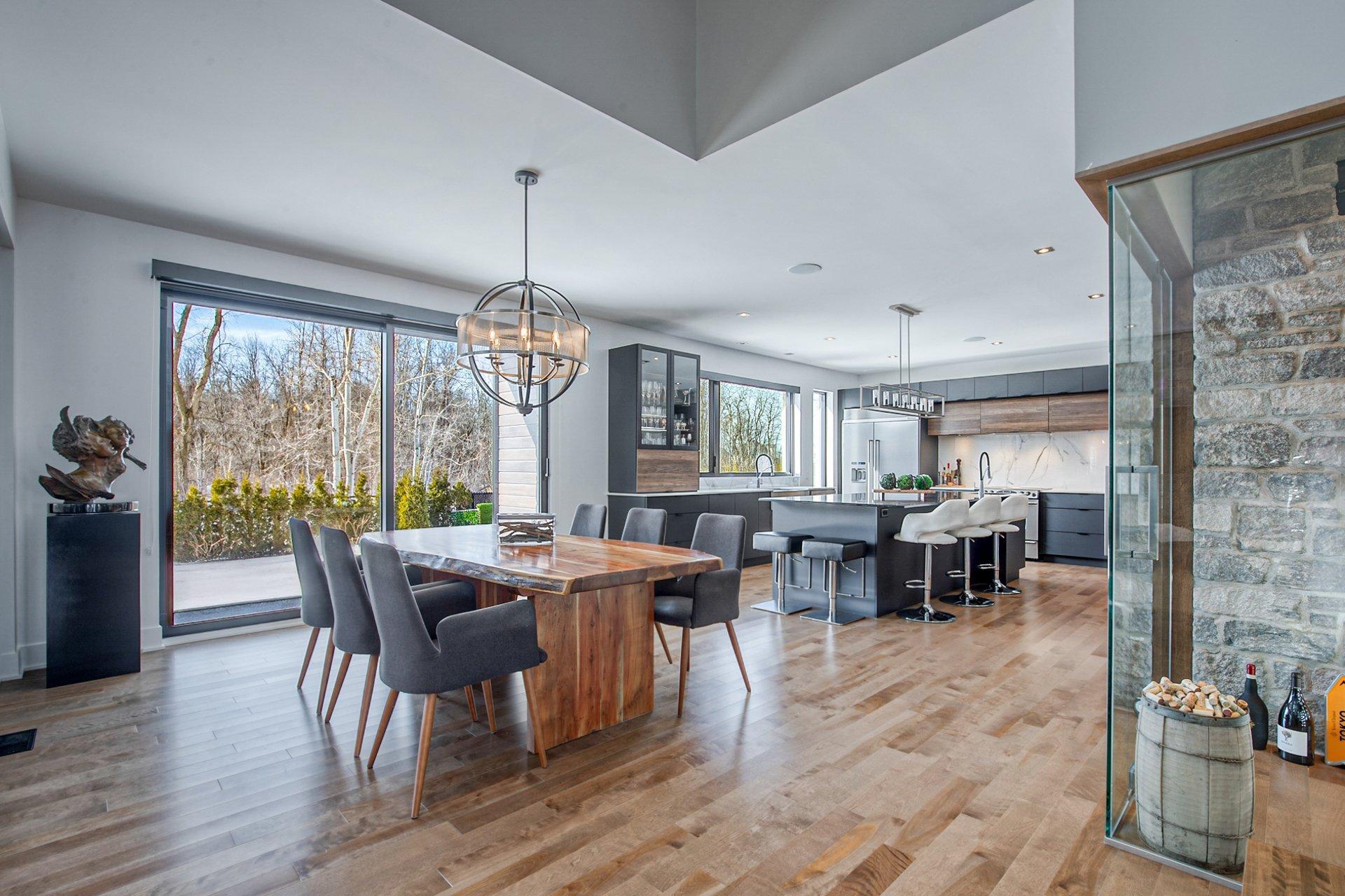 









248


Rue de l'Aigle

,
Carignan,




QC
J3L7C3

