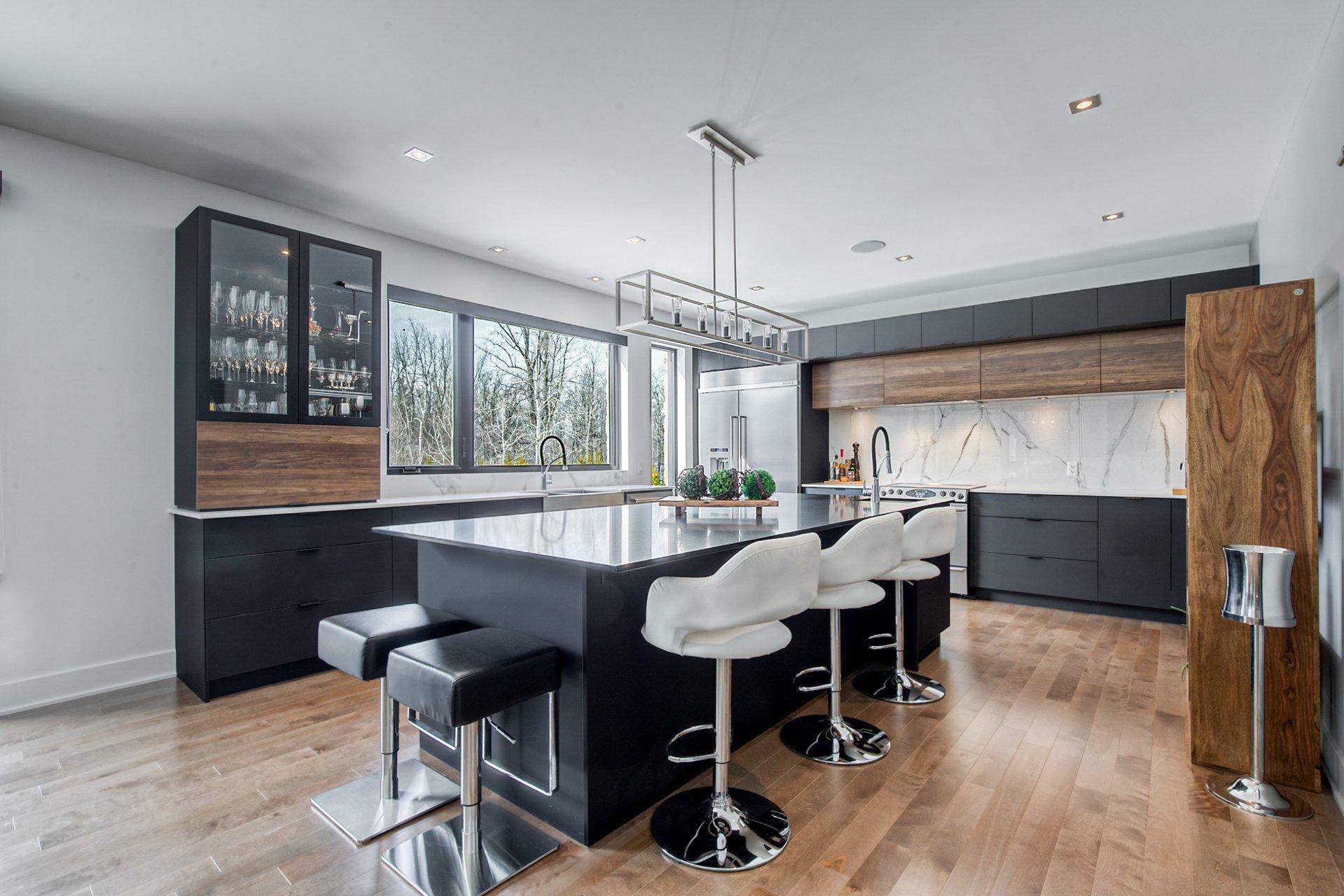 









248


Rue de l'Aigle

,
Carignan,




QC
J3L7C3

