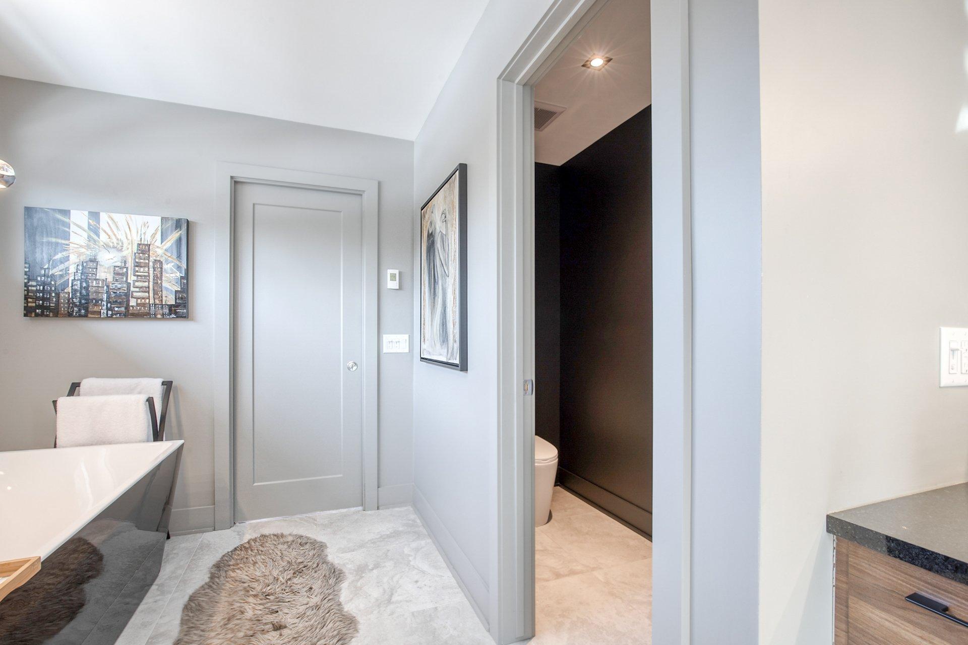 









248


Rue de l'Aigle

,
Carignan,




QC
J3L7C3

