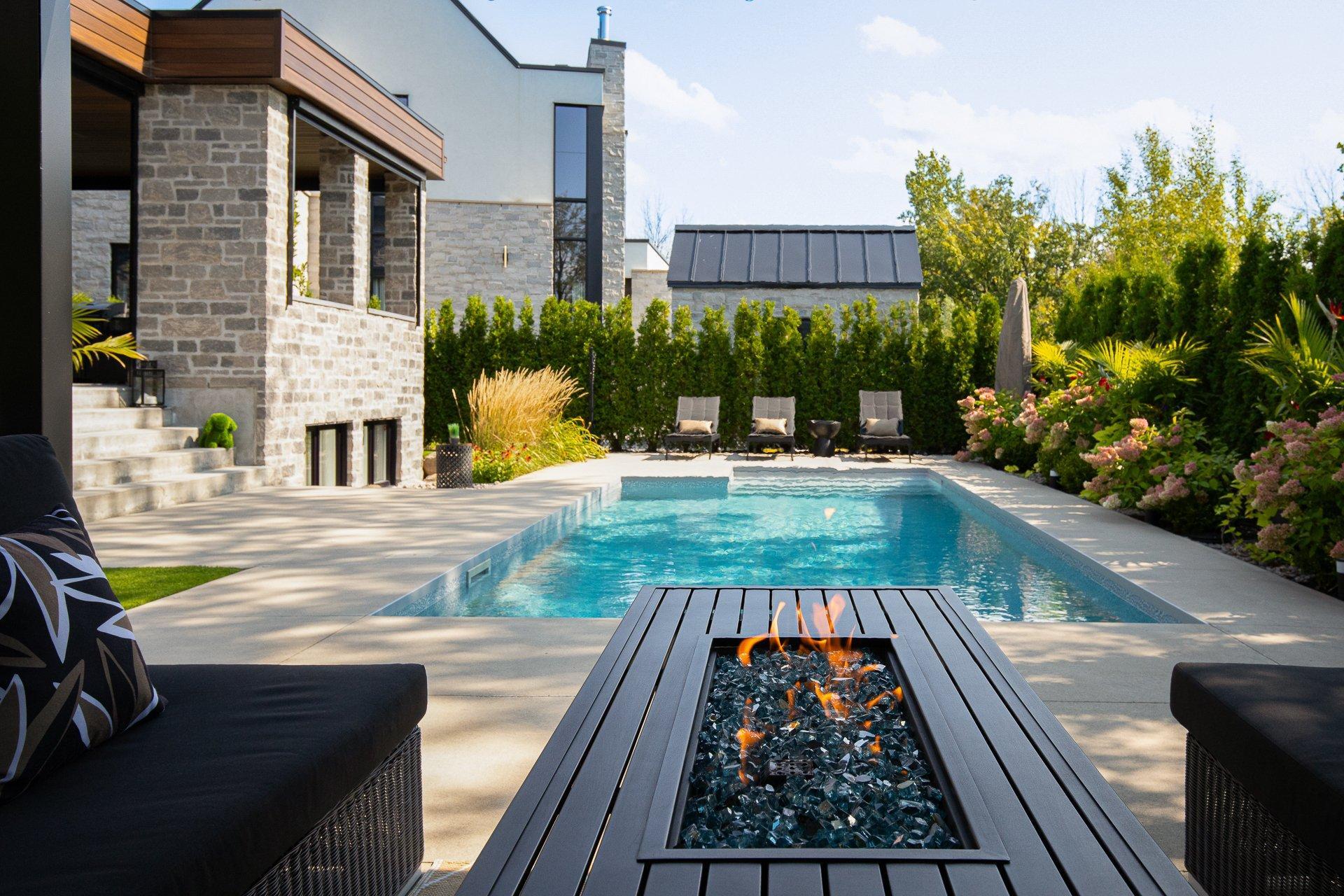 









248


Rue de l'Aigle

,
Carignan,




QC
J3L7C3

