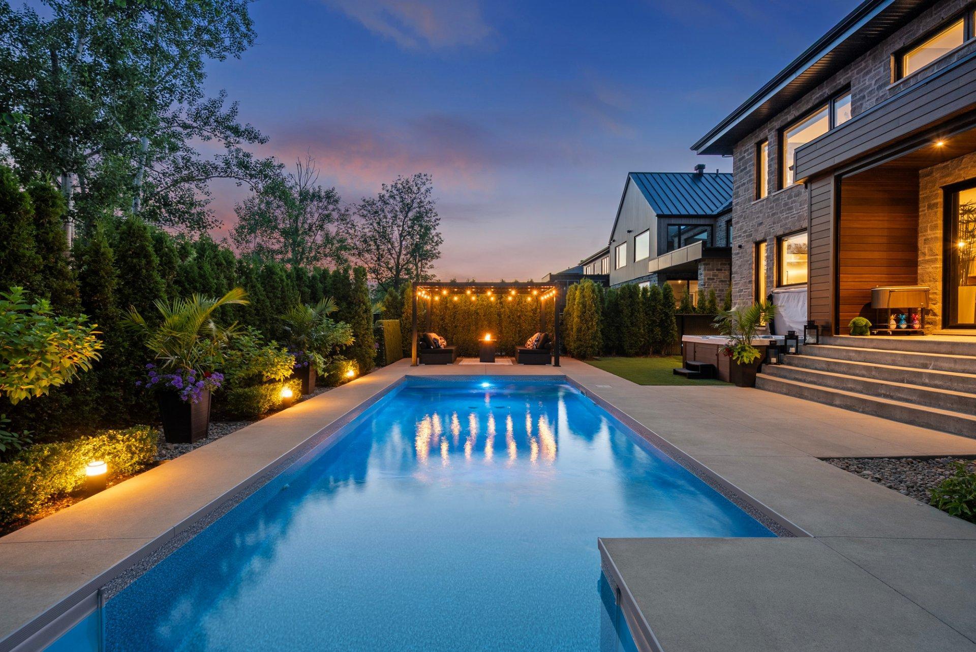 









248


Rue de l'Aigle

,
Carignan,




QC
J3L7C3

