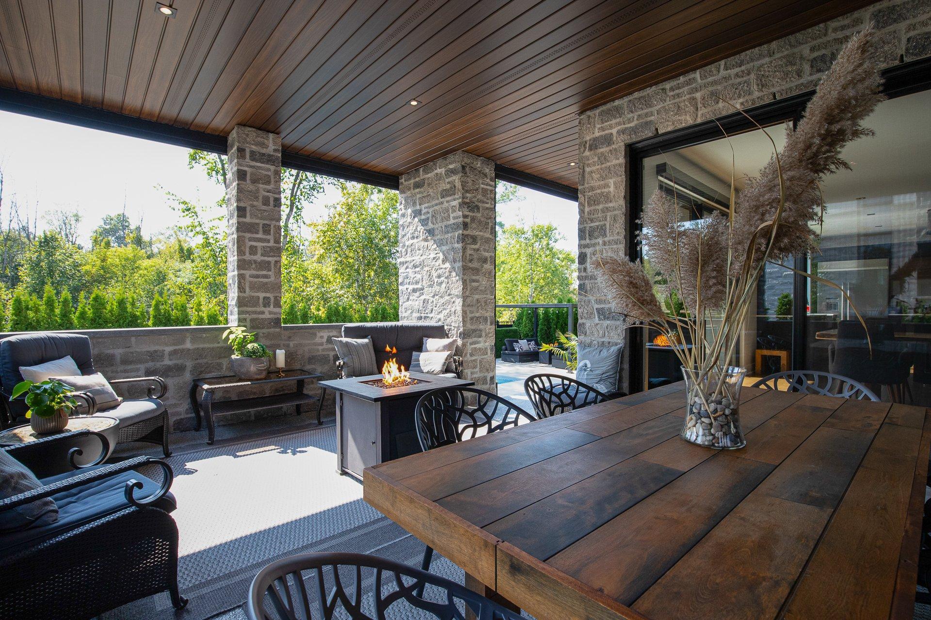 









248


Rue de l'Aigle

,
Carignan,




QC
J3L7C3

