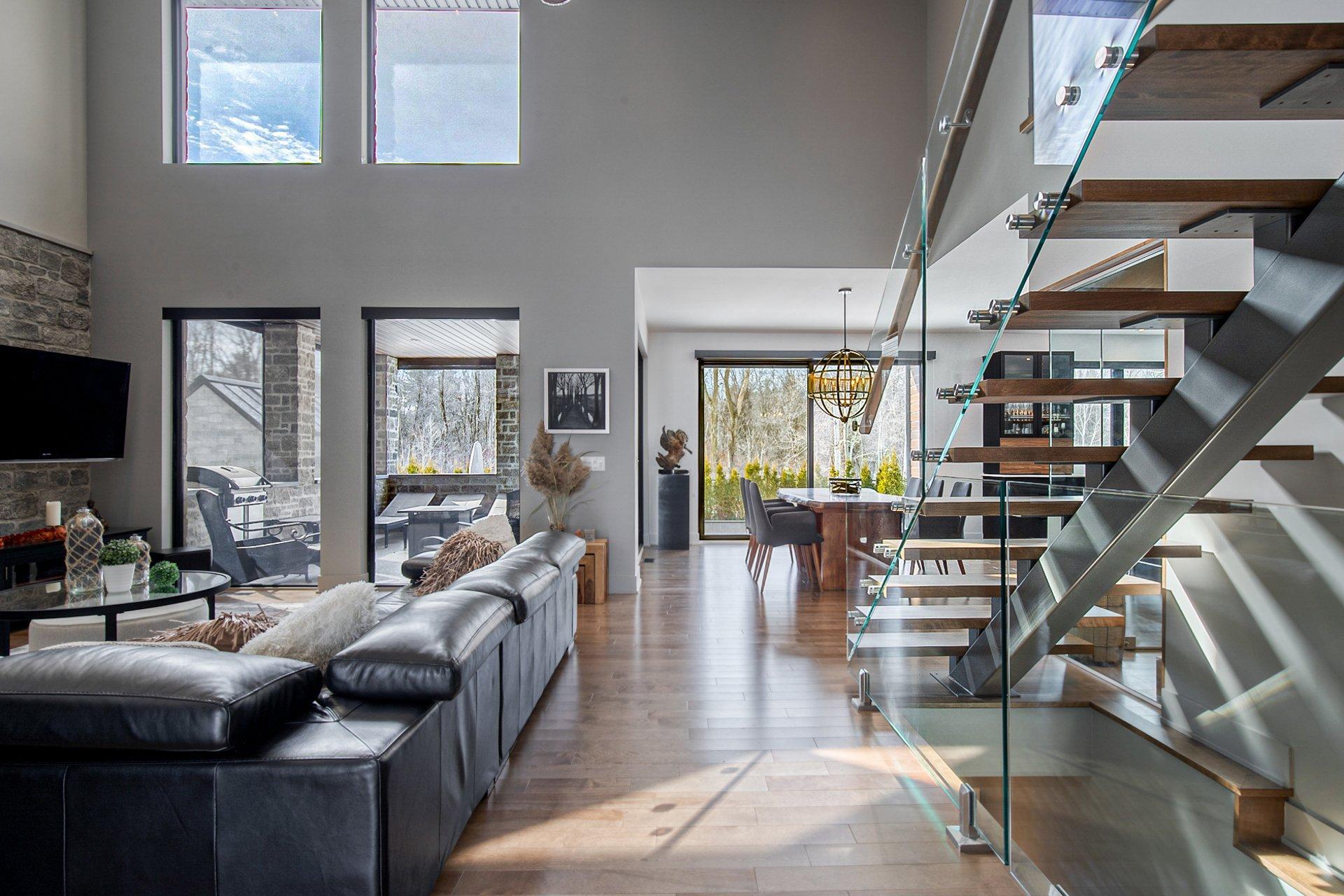 









248


Rue de l'Aigle

,
Carignan,




QC
J3L7C3

