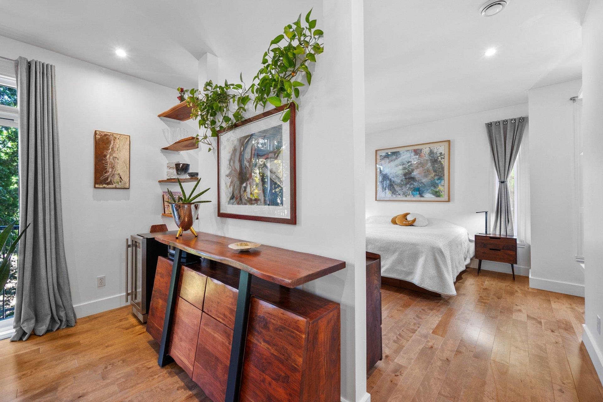 









3849


Rue Newmarch

, 1,
Montréal (Verdun/Île-des-Soeurs),




QC
H4G1G7

