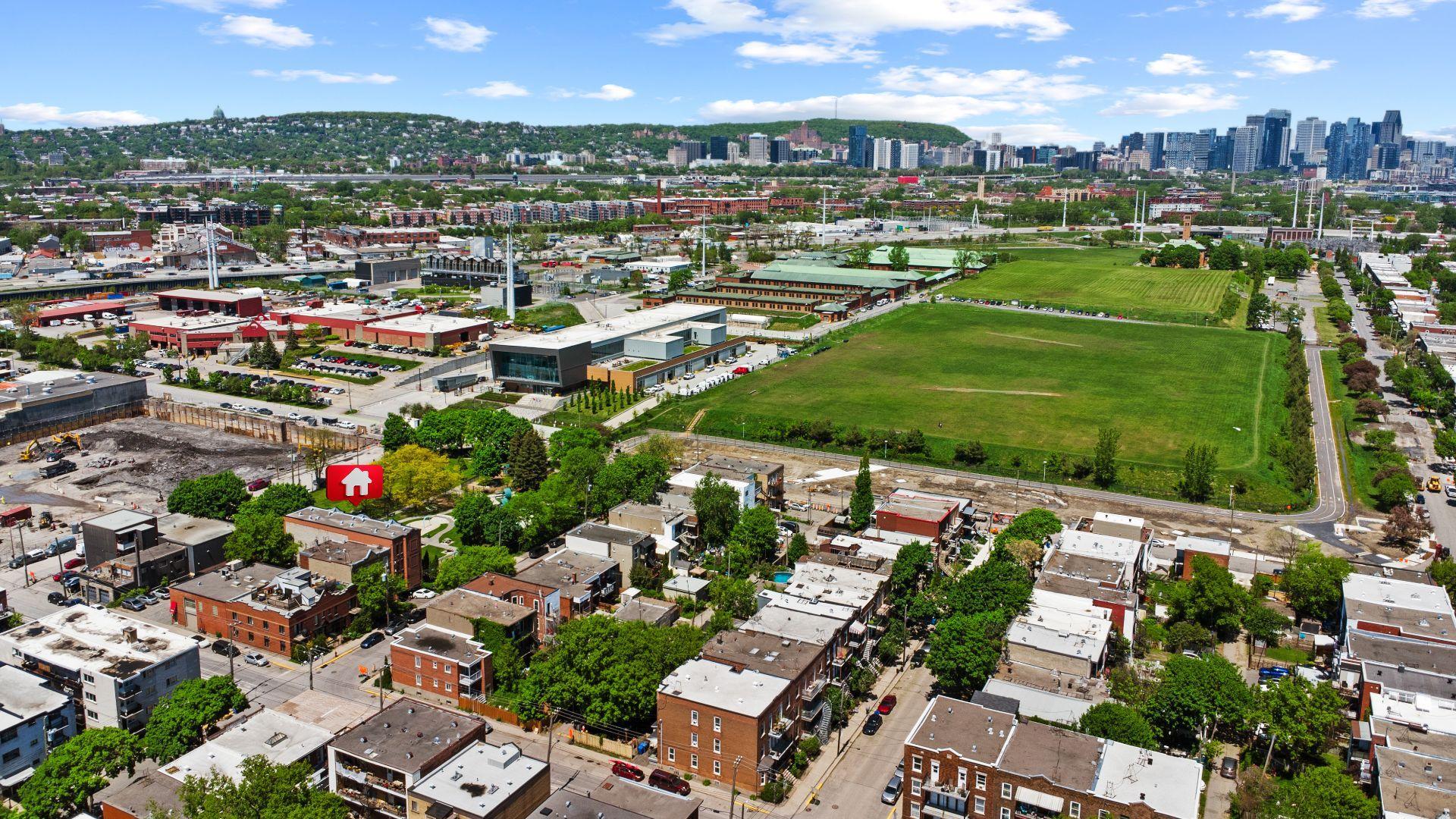 









3849


Rue Newmarch

, 1,
Montréal (Verdun/Île-des-Soeurs),




QC
H4G1G7

