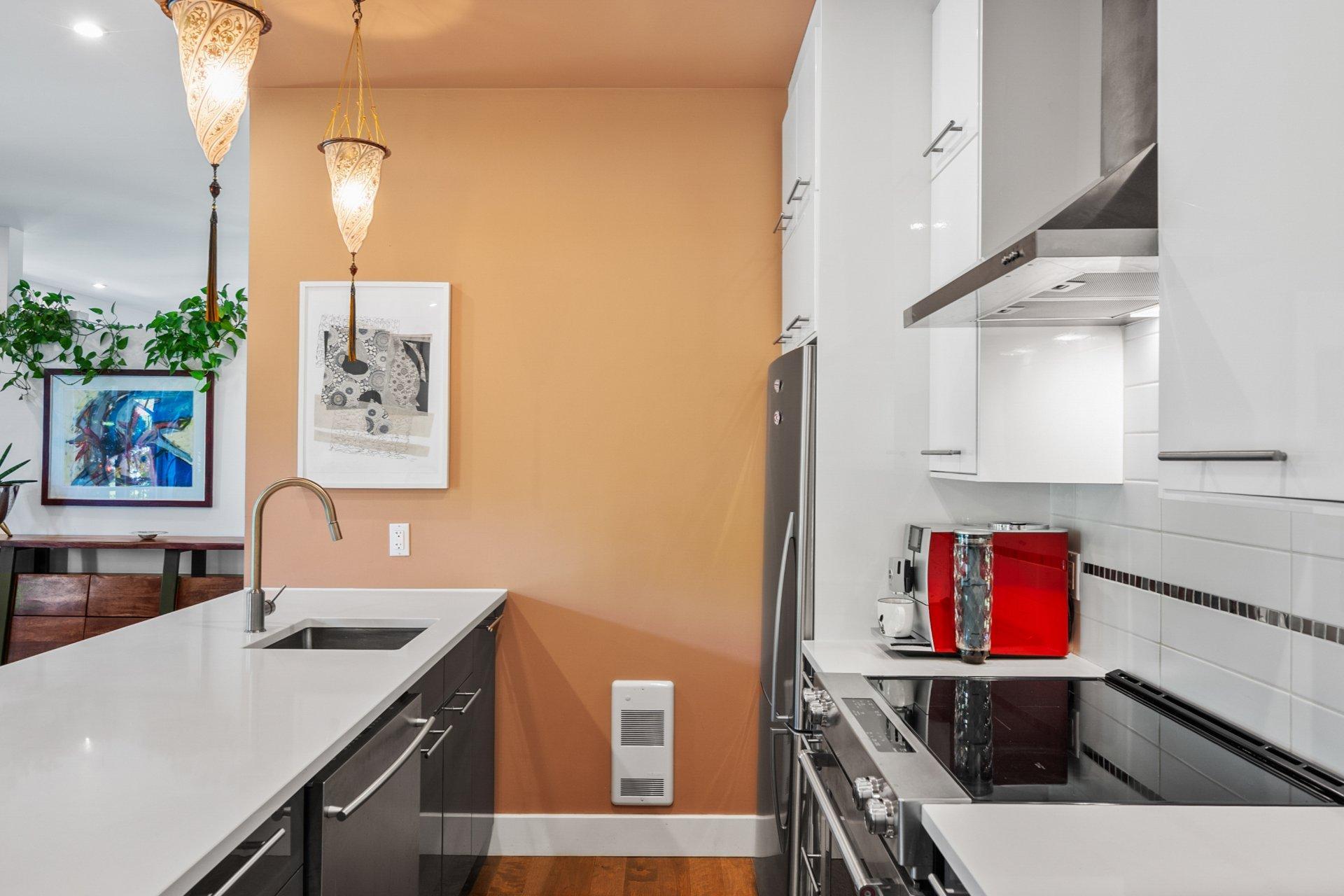 









3849


Rue Newmarch

, 1,
Montréal (Verdun/Île-des-Soeurs),




QC
H4G1G7

