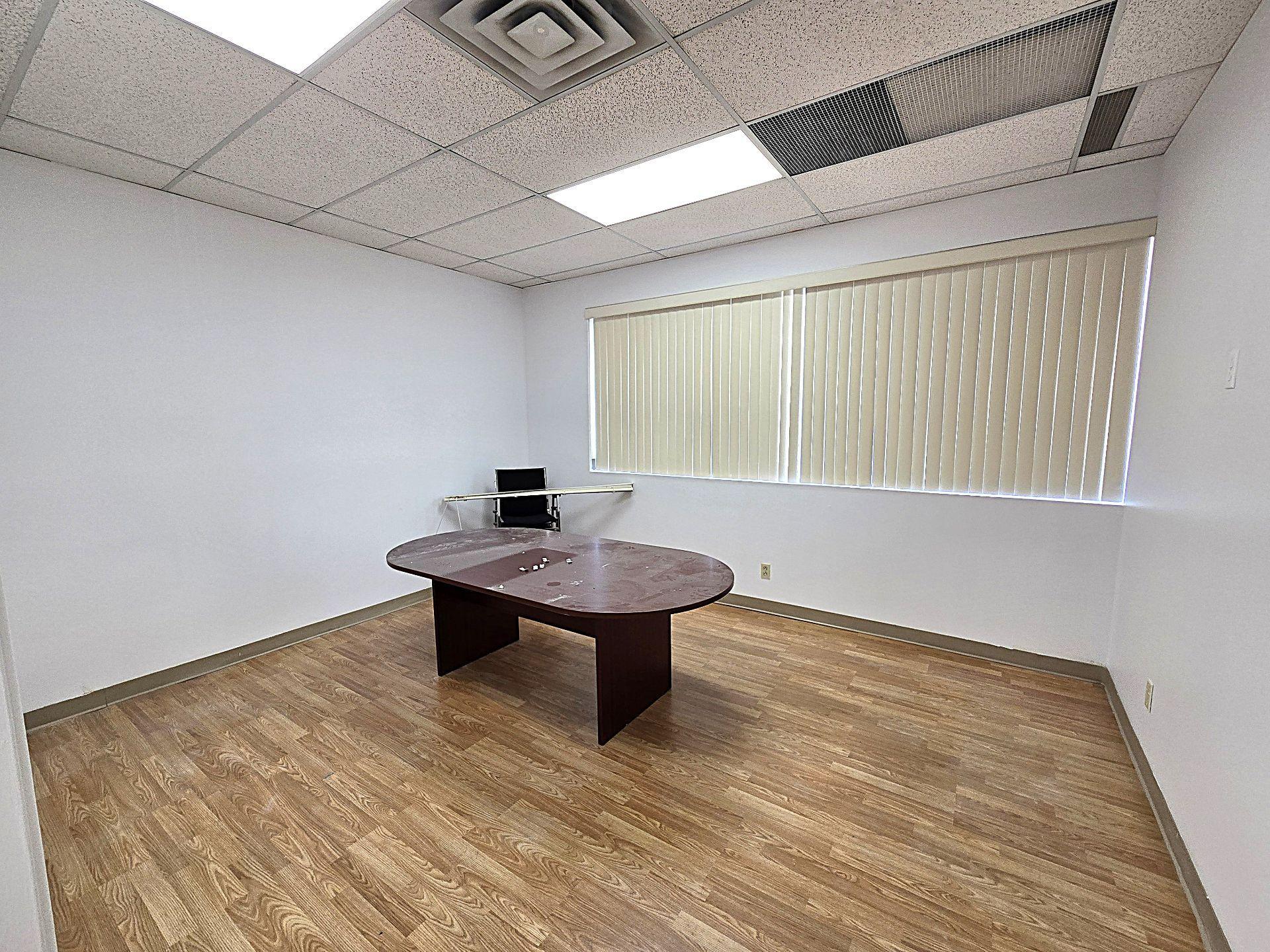 









2292


Boul. Industriel

, 209,
Laval (Chomedey),




QC
H7S1P9

