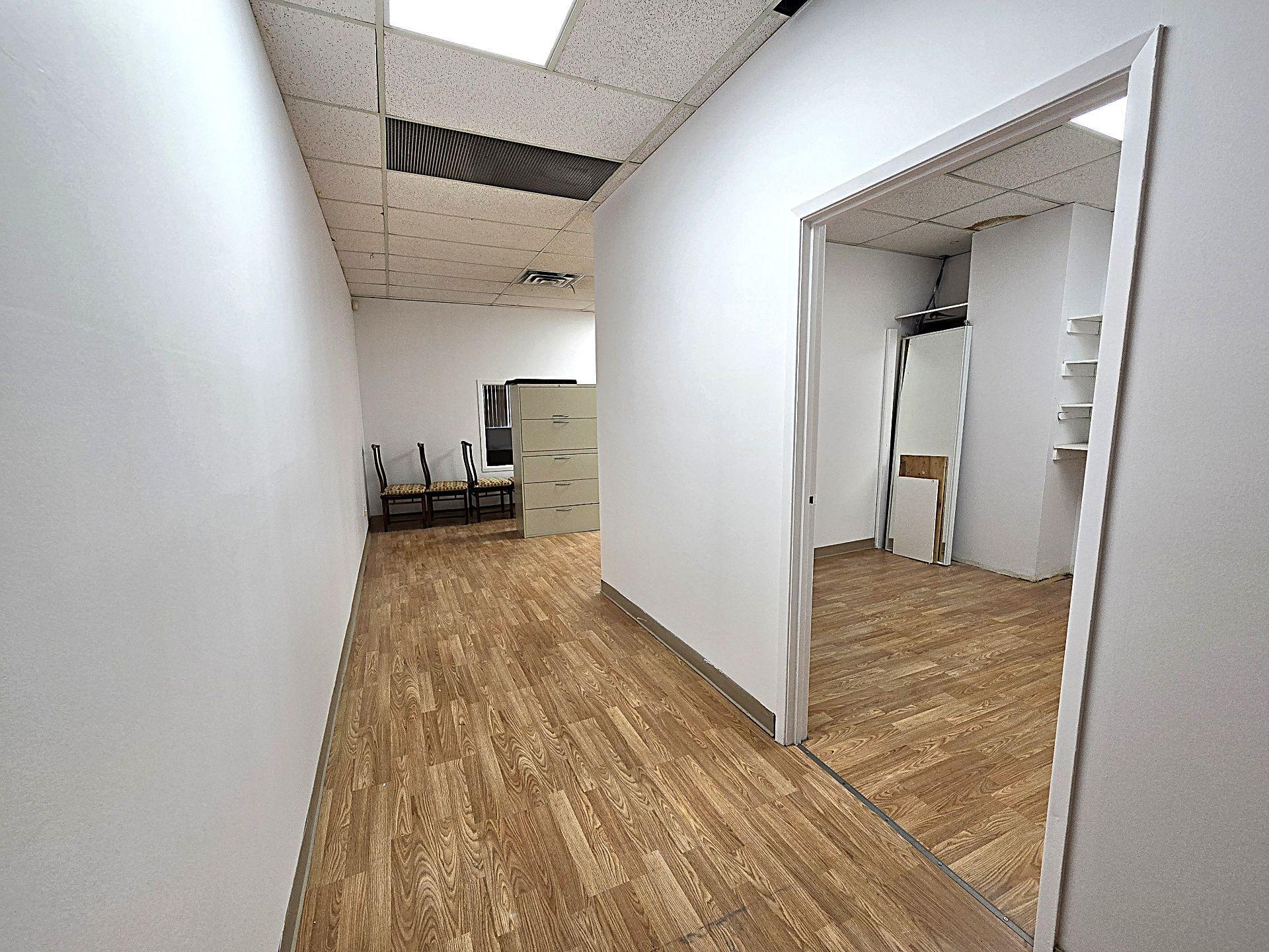 









2292


Boul. Industriel

, 209,
Laval (Chomedey),




QC
H7S1P9

