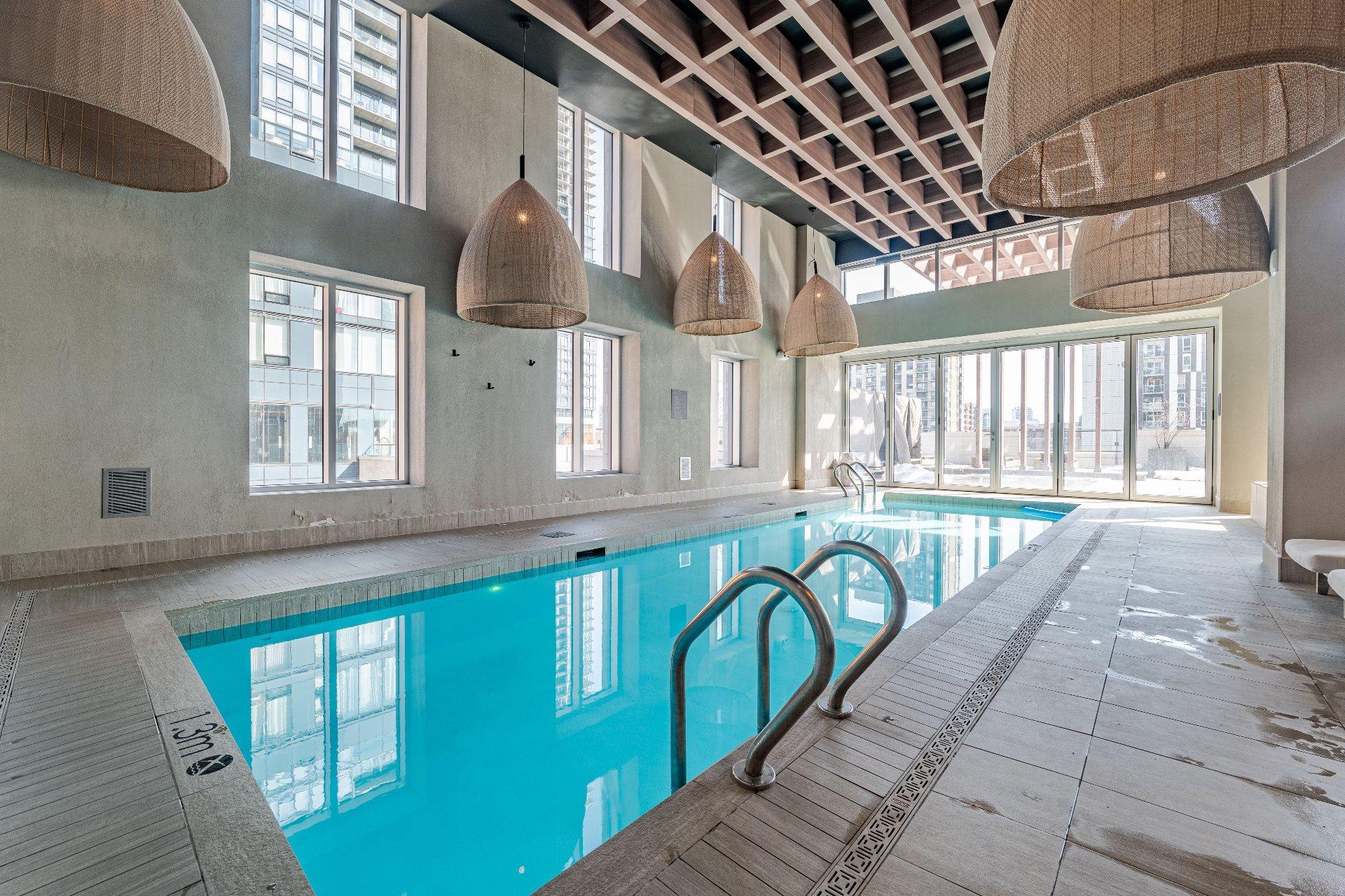 









1288


Rue St-Antoine O.

, 2203,
Montréal (Ville-Marie),




QC
H3C0X6

