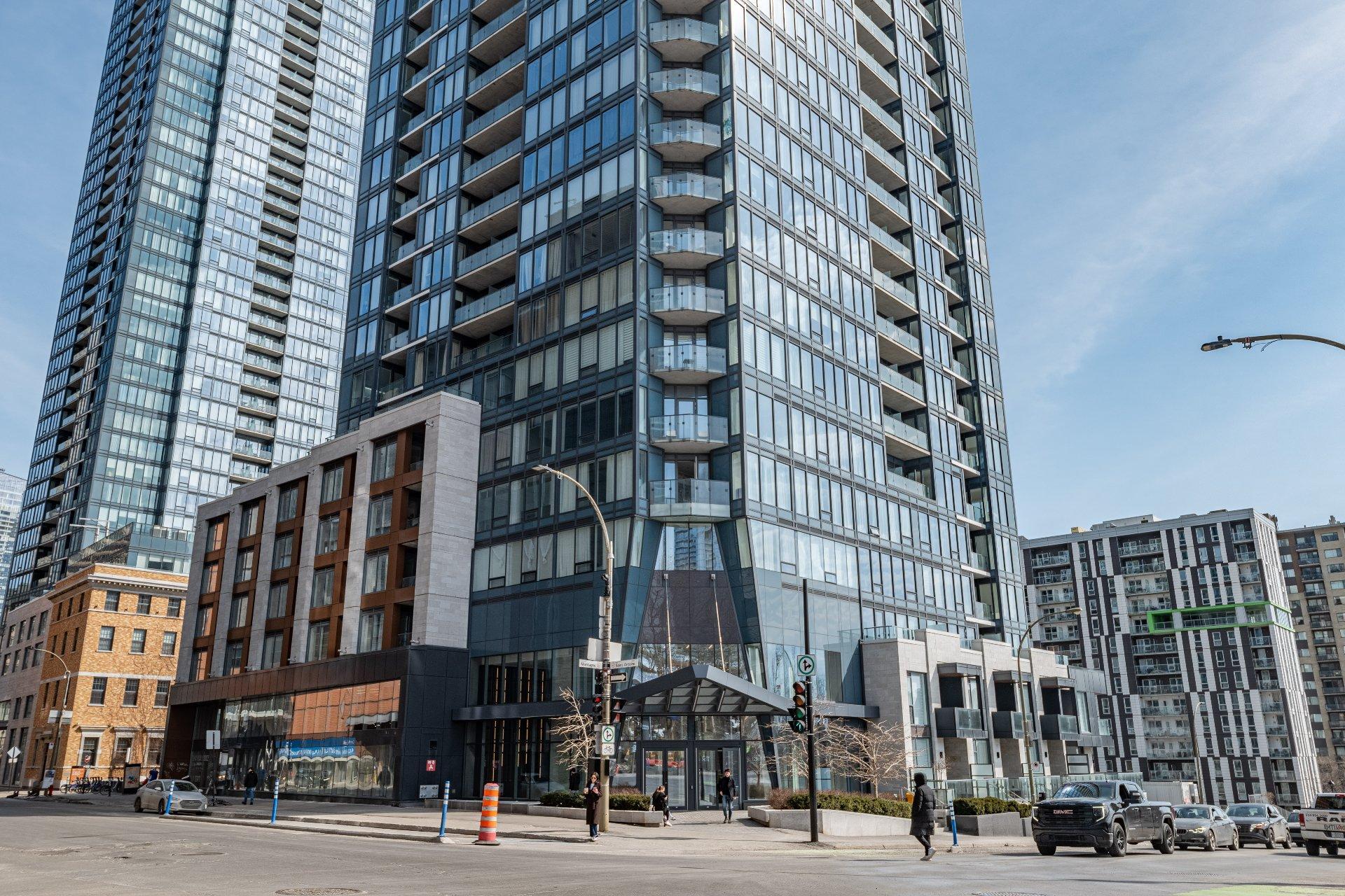 









1288


Rue St-Antoine O.

, 2203,
Montréal (Ville-Marie),




QC
H3C0X6

