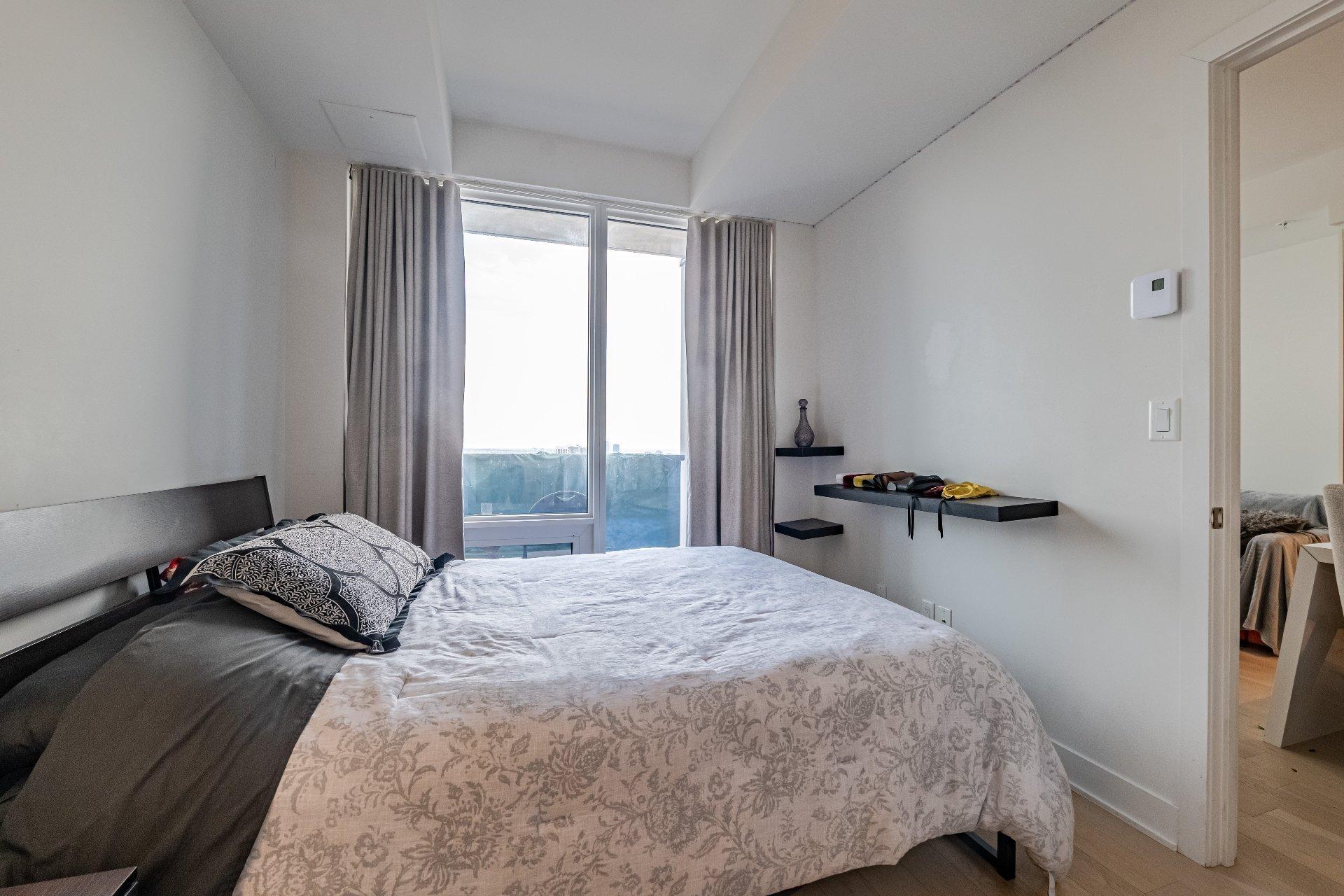 









1288


Rue St-Antoine O.

, 2203,
Montréal (Ville-Marie),




QC
H3C0X6

