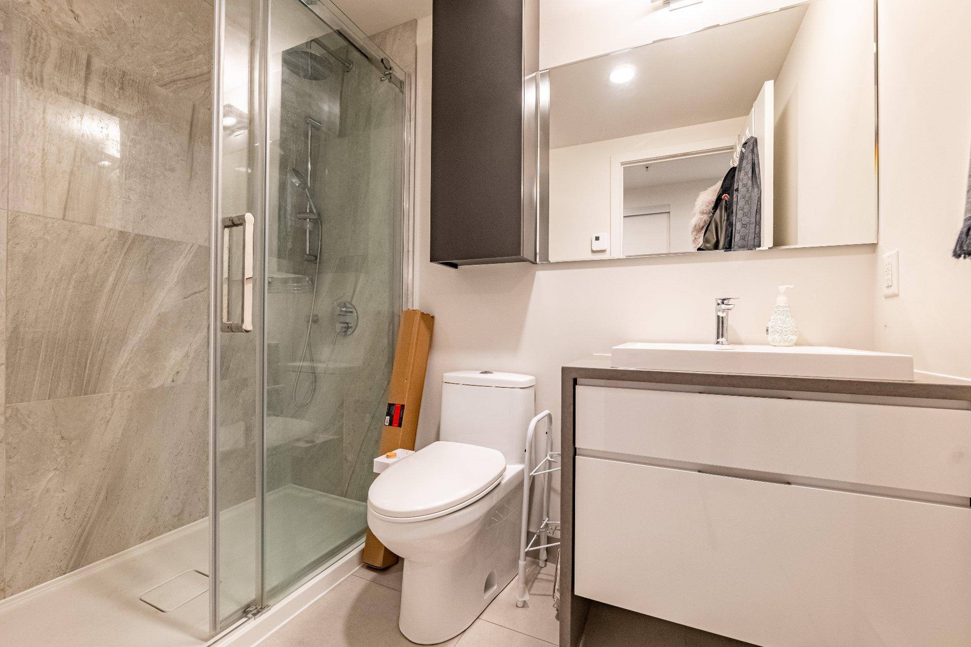 









1288


Rue St-Antoine O.

, 2203,
Montréal (Ville-Marie),




QC
H3C0X6

