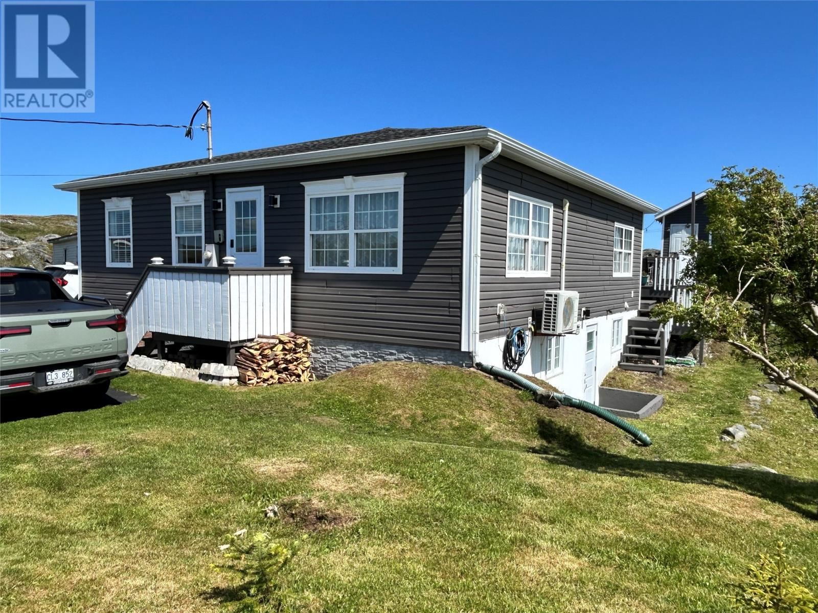 












14 Lillington Avenue

,
Port aux Basques,




Newfoundland & Labrador
A0M1C0

