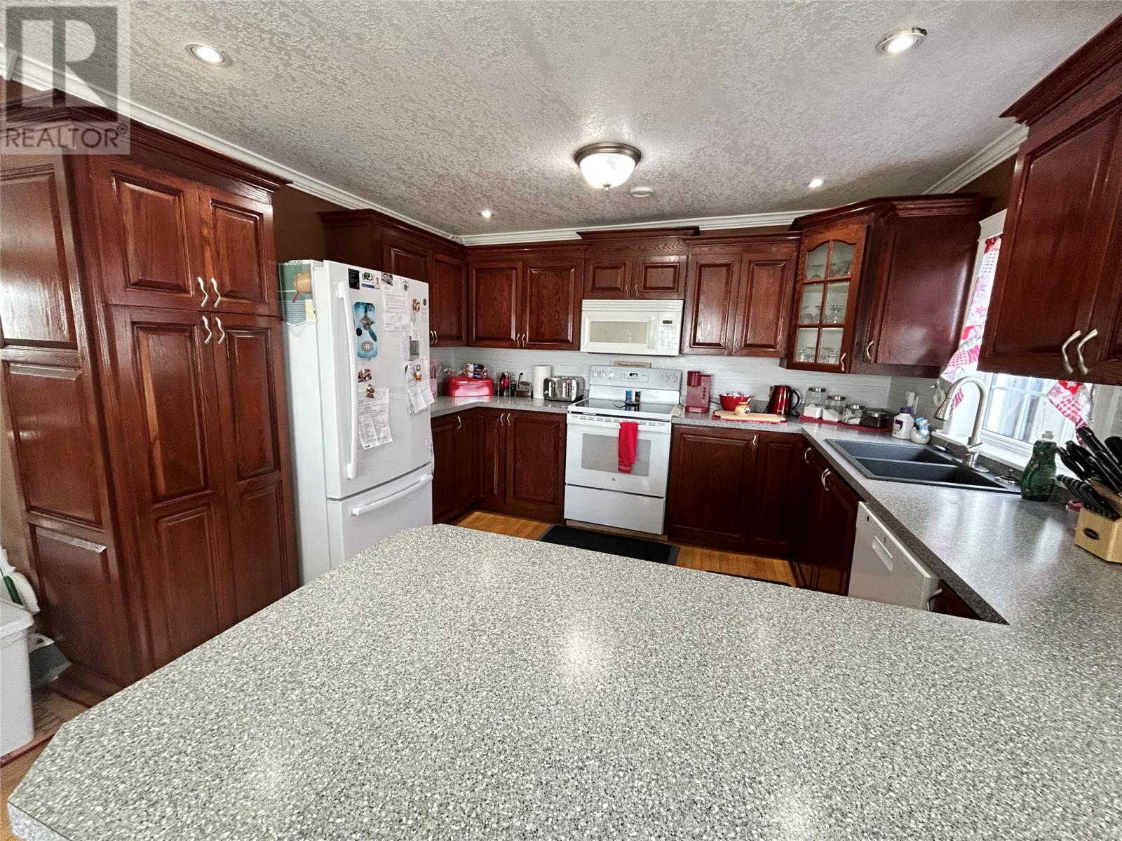 












14 Lillington Avenue

,
Port aux Basques,




Newfoundland & Labrador
A0M1C0

