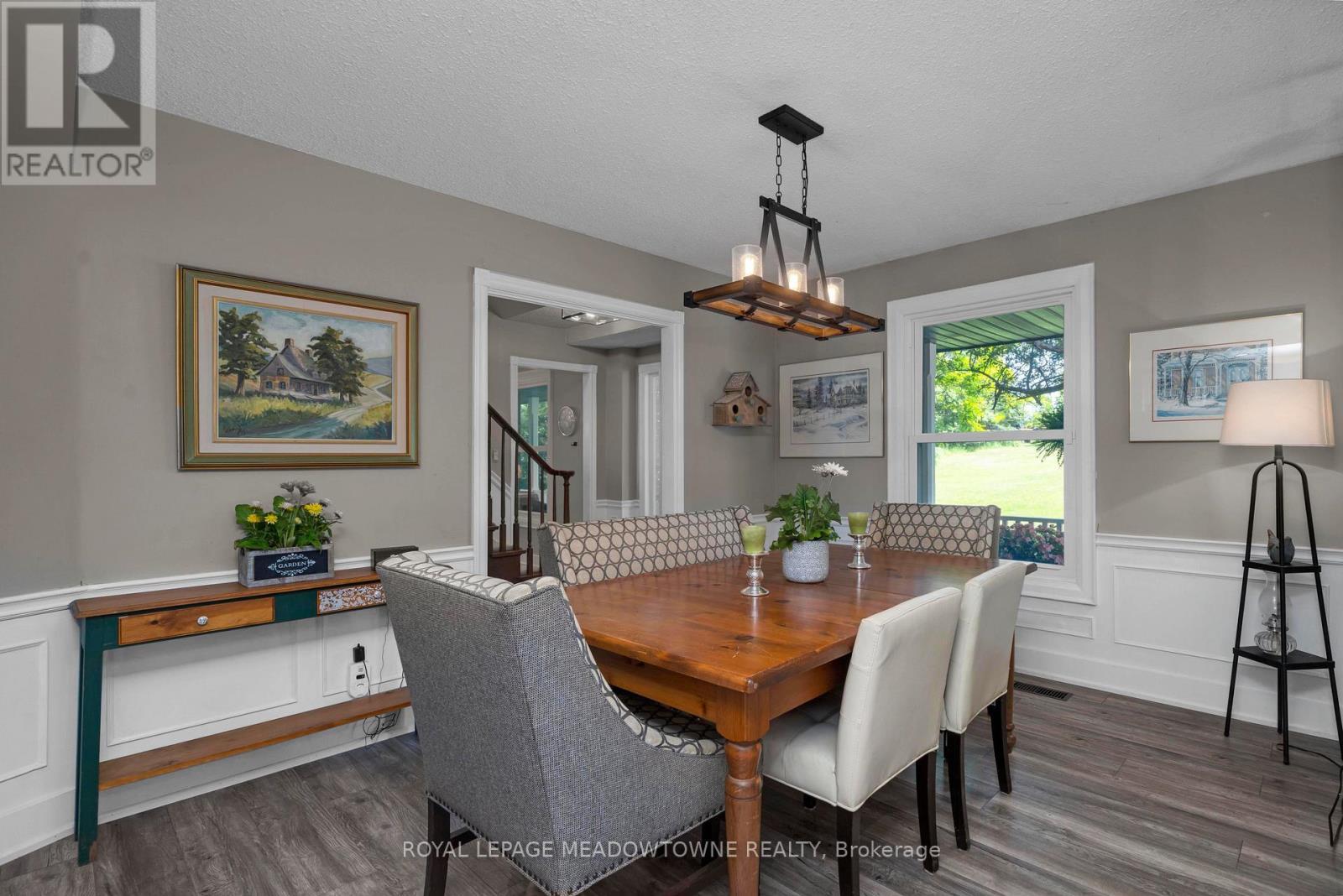 












11636 6TH LINE NASSAGAWEYA

,
Milton,







Ontario
L7J2L7

