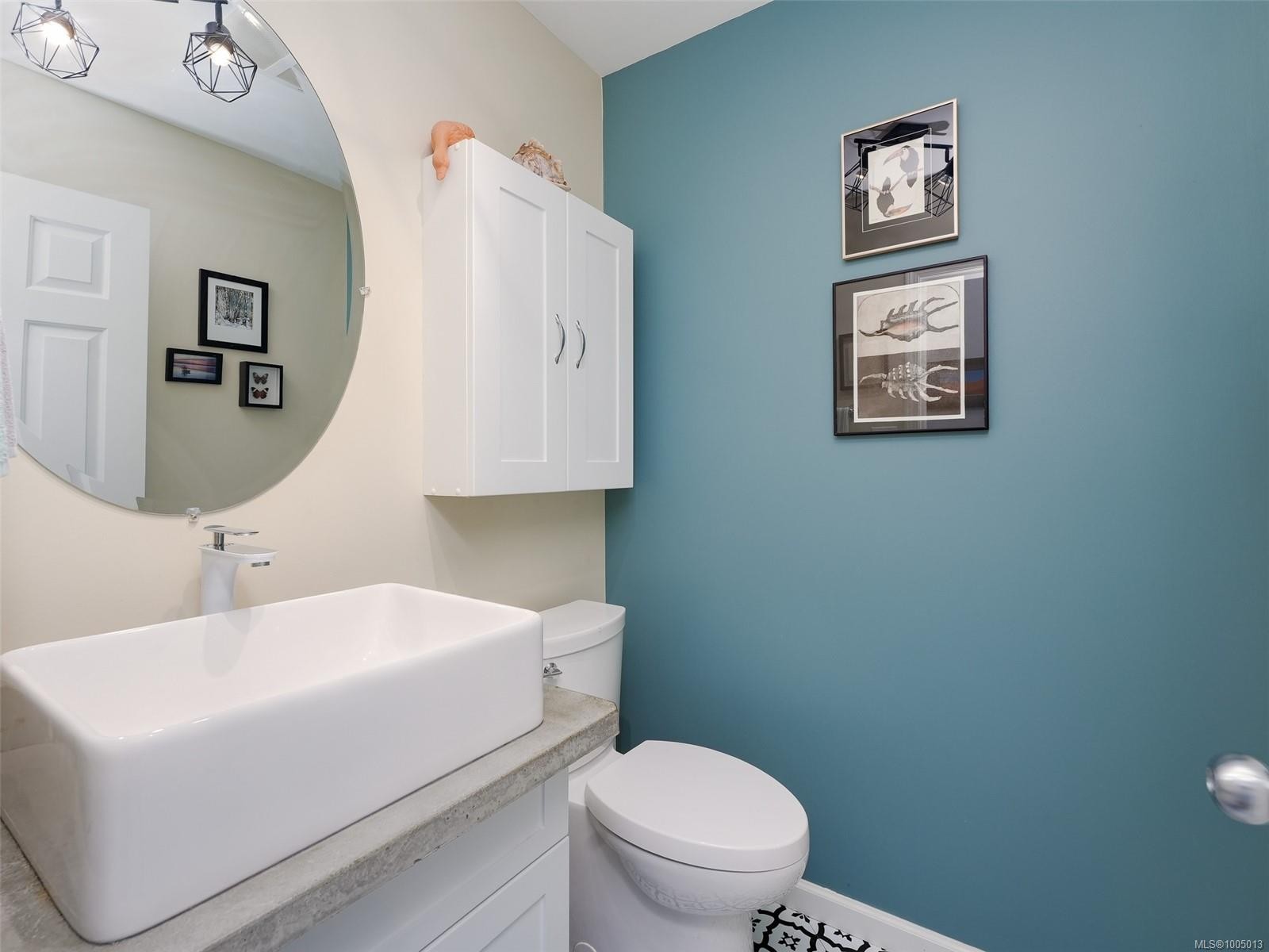 









2135


Amelia

Ave, 80,
Sidney,




BC
V8L 5V7


