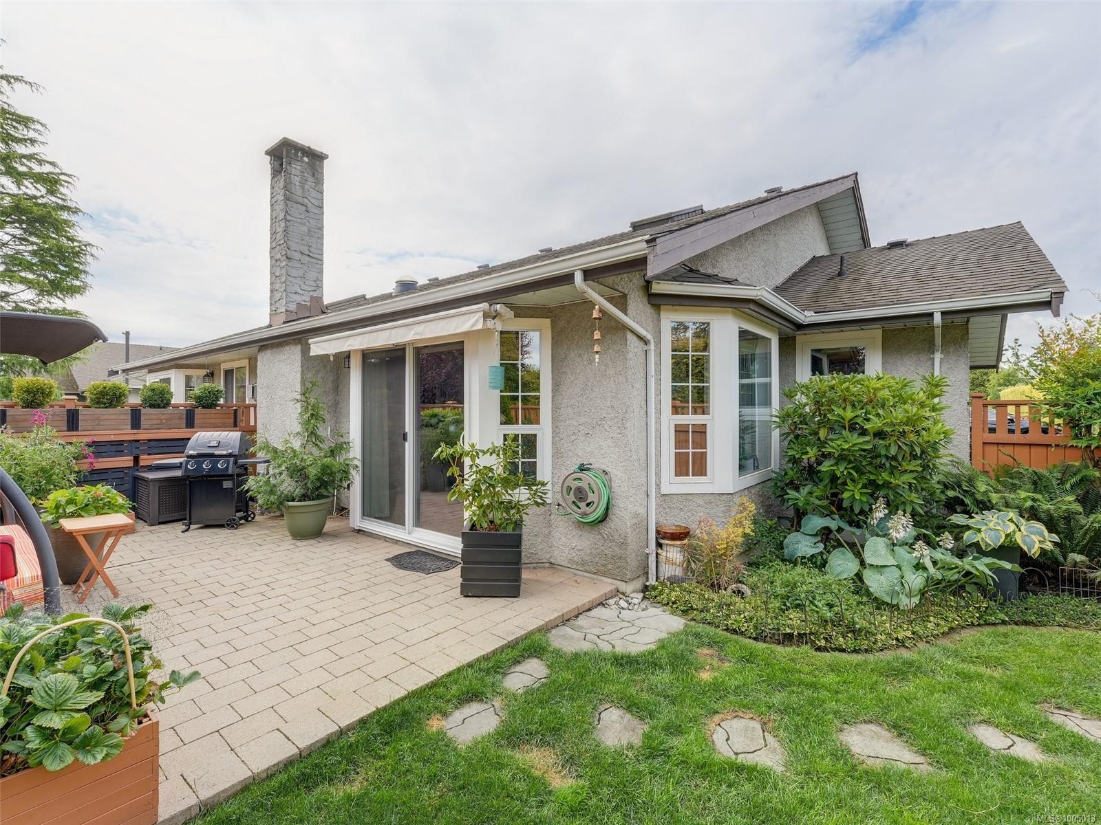 









2135


Amelia

Ave, 80,
Sidney,




BC
V8L 5V7


