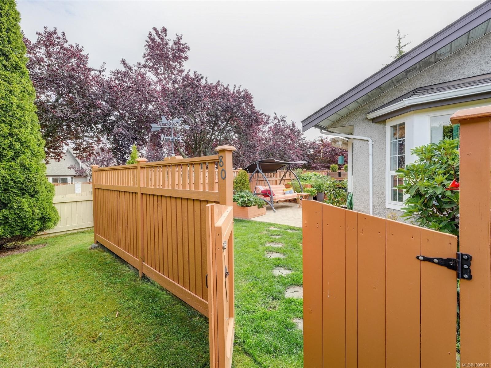 









2135


Amelia

Ave, 80,
Sidney,




BC
V8L 5V7

