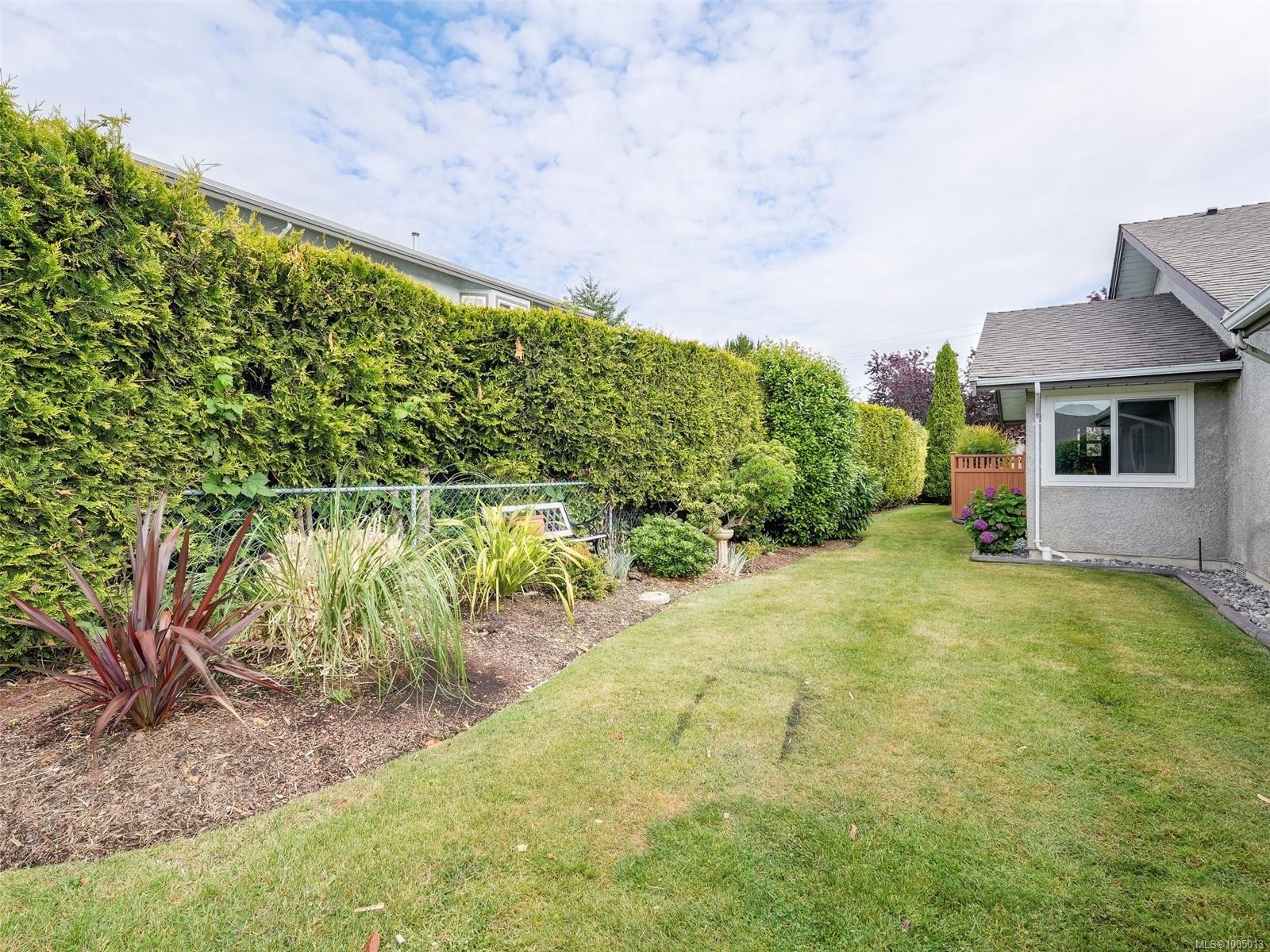 









2135


Amelia

Ave, 80,
Sidney,




BC
V8L 5V7

