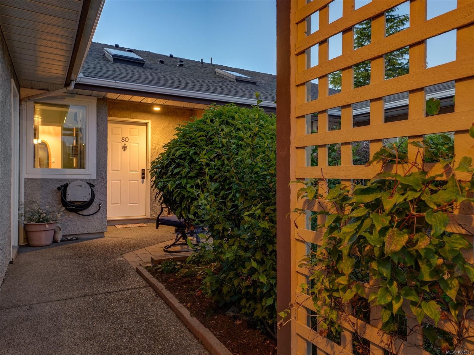 









2135


Amelia

Ave, 80,
Sidney,




BC
V8L 5V7

