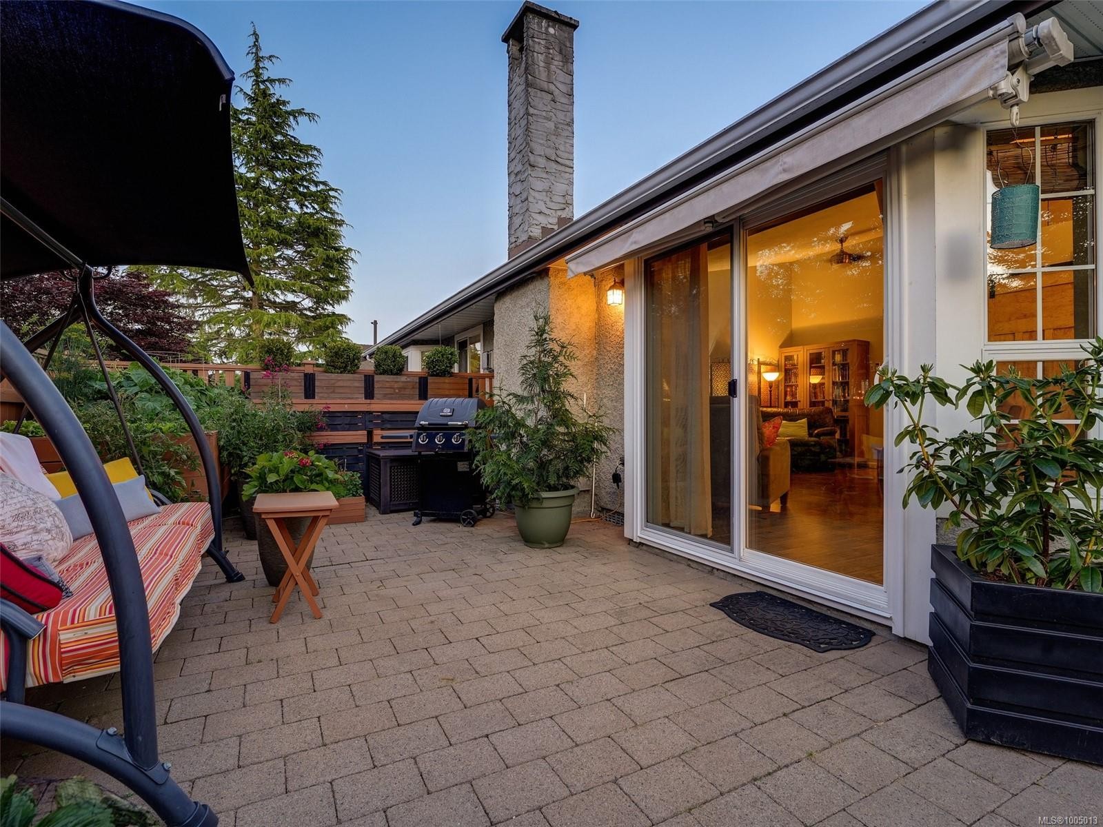 









2135


Amelia

Ave, 80,
Sidney,




BC
V8L 5V7

