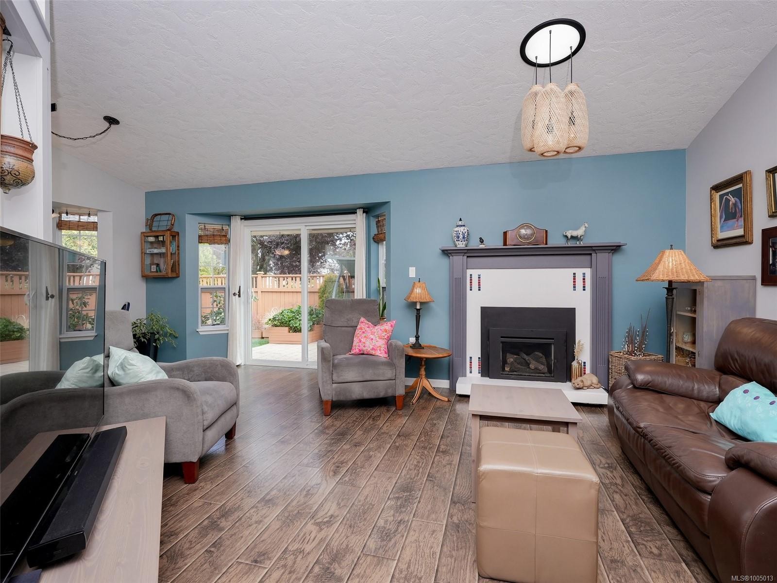 









2135


Amelia

Ave, 80,
Sidney,




BC
V8L 5V7

