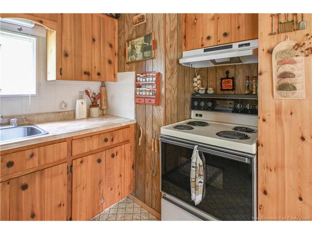 









32


Denis

LANE,
Landry Office,




NB
E8P 1L1

