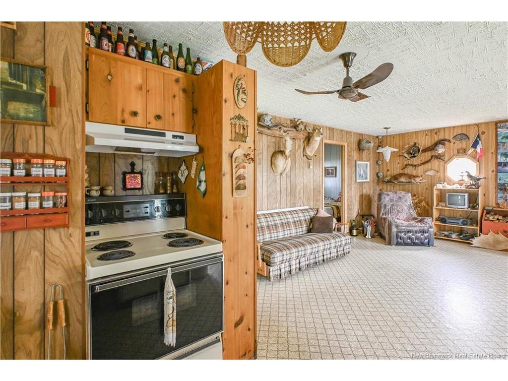 









32


Denis

LANE,
Landry Office,




NB
E8P 1L1

