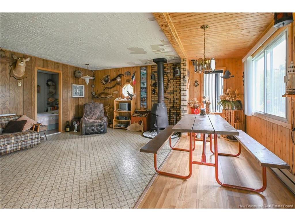 









32


Denis

LANE,
Landry Office,




NB
E8P 1L1

