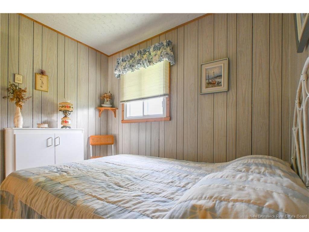 









32


Denis

LANE,
Landry Office,




NB
E8P 1L1

