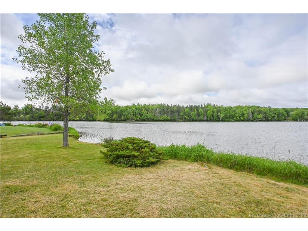 









32


Denis

LANE,
Landry Office,




NB
E8P 1L1

