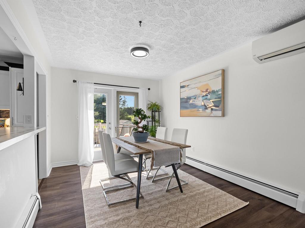 












151 Cathy Drive

,
Cornwall,




PE
C1A 1H8


